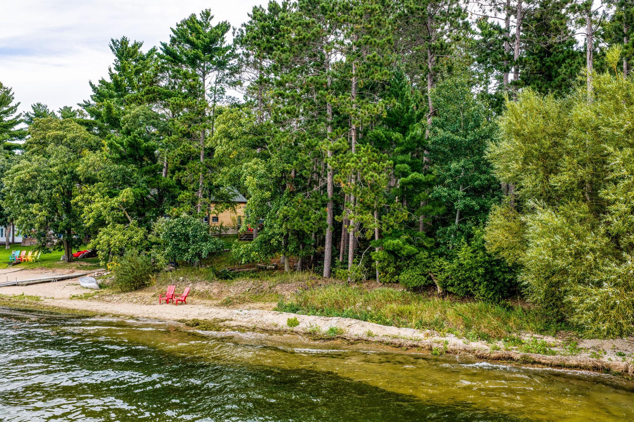1930 single family home for sale at 5907 Lavinia Road NE in Bemidji, MN — 2 bed, 1 bath (photo 4 of 35)