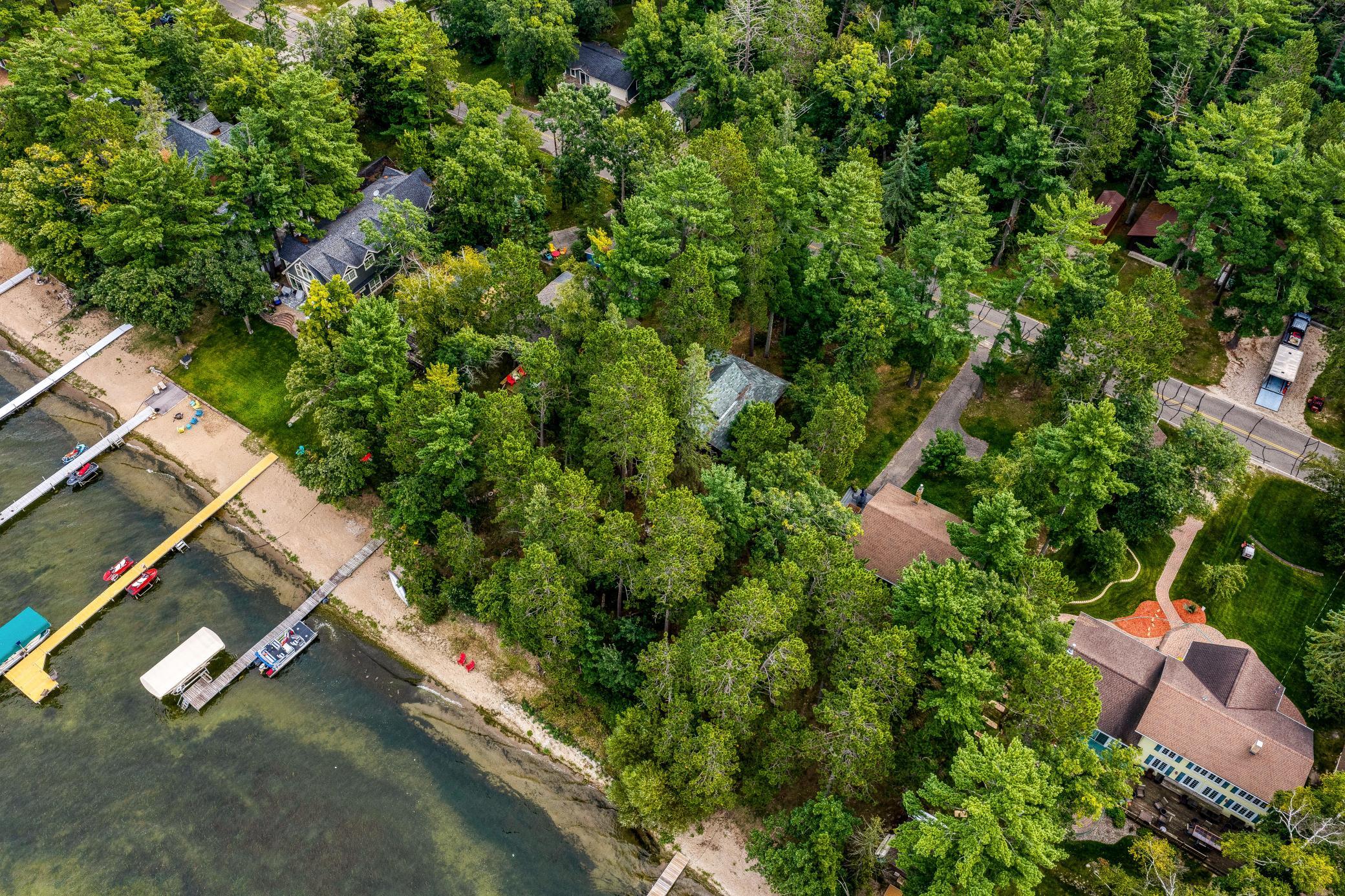 1930 single family home for sale at 5907 Lavinia Road NE in Bemidji, MN — 2 bed, 1 bath (photo 6 of 35)