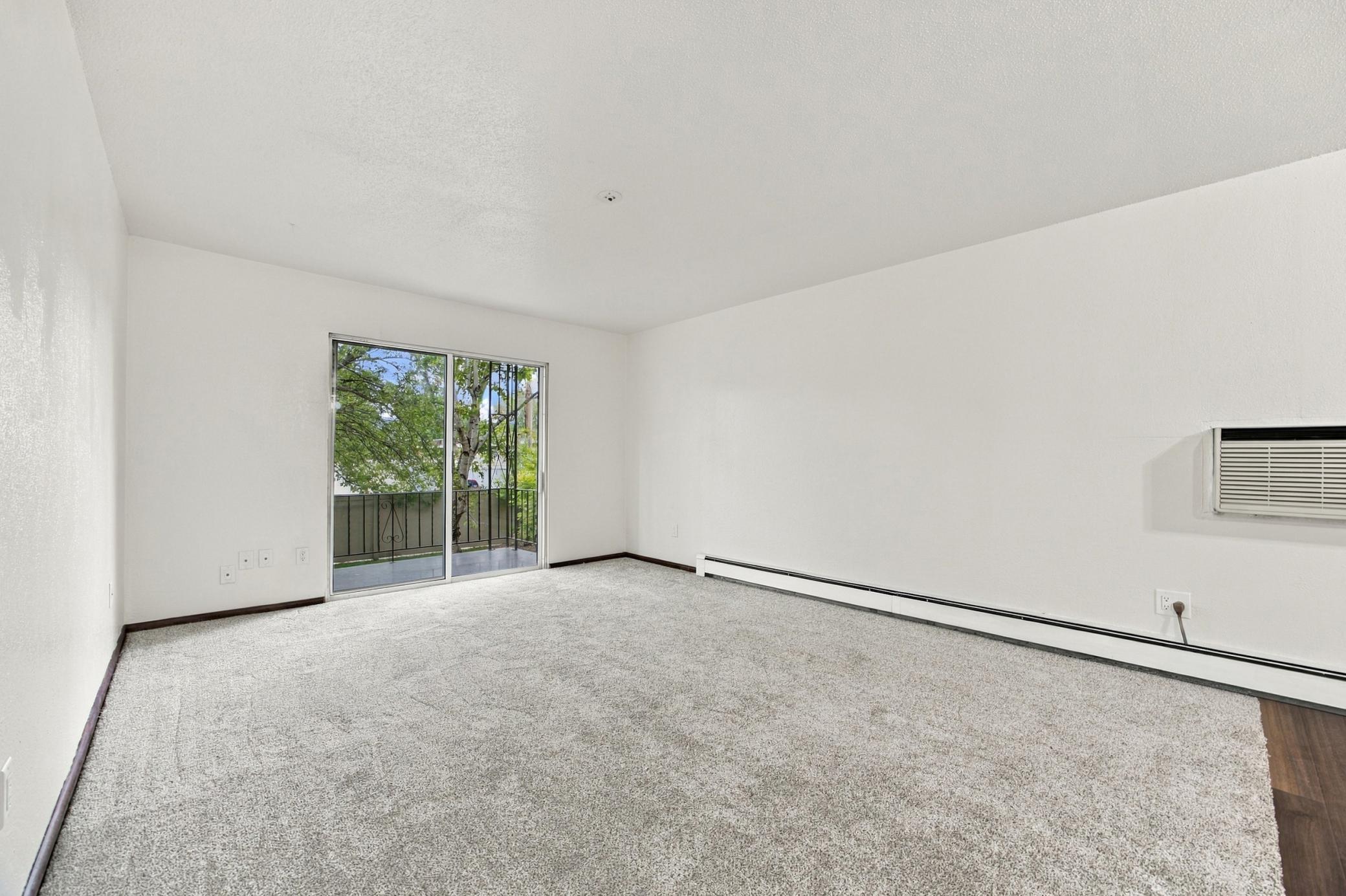 1967 condo for sale at 3108 5th Street S, Unit 9 in Moorhead, MN — 2 bed, 1 bath (photo 13 of 24)