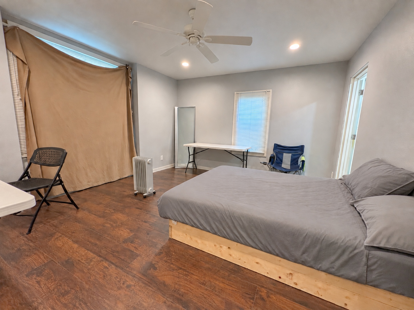 1915 single family home for sale at 421 Langer Avenue S in Casselton, ND — 5 bed, 4 bath (photo 11 of 42)