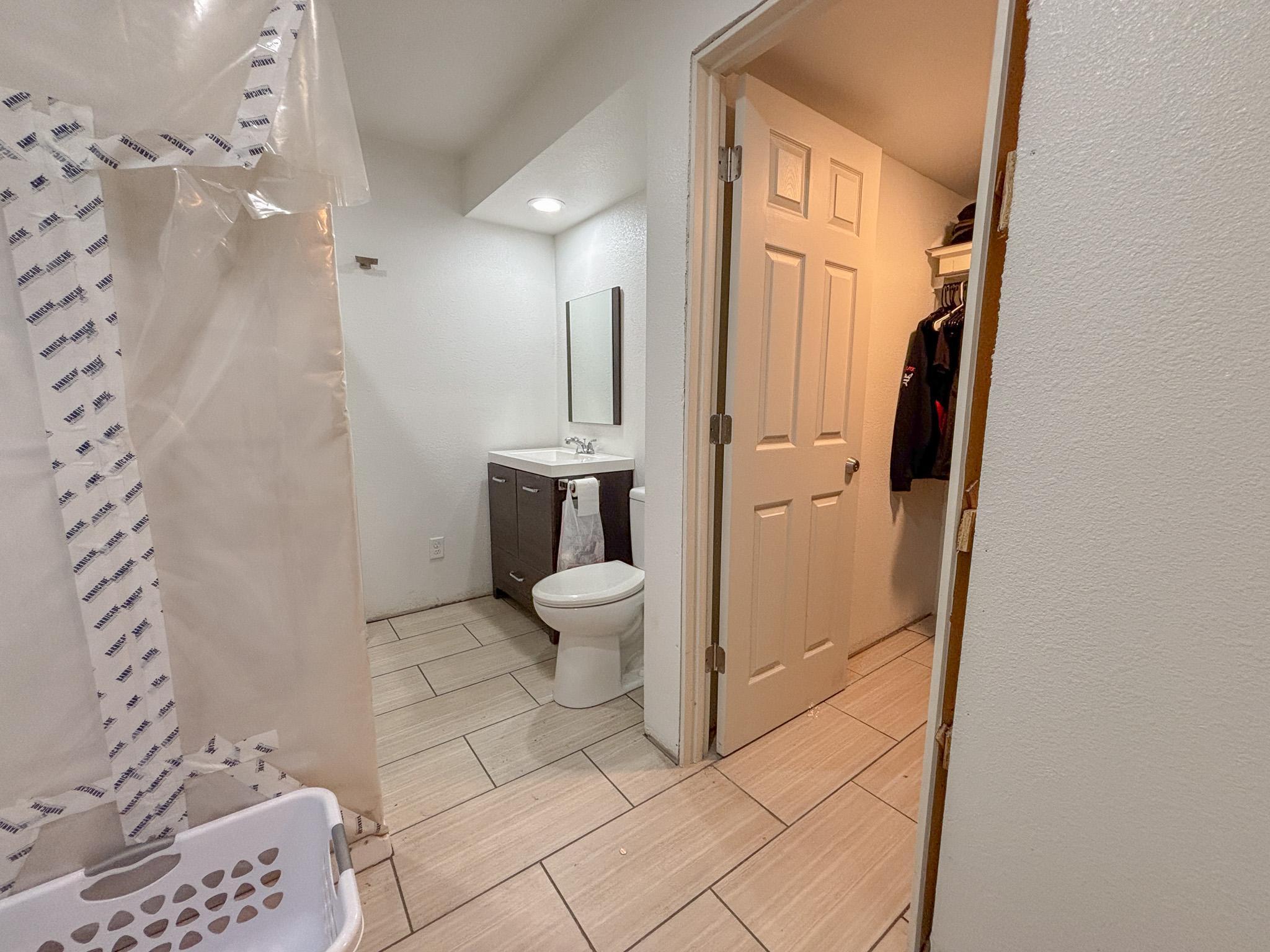 1915 single family home for sale at 421 Langer Avenue S in Casselton, ND — 5 bed, 4 bath (photo 15 of 42)