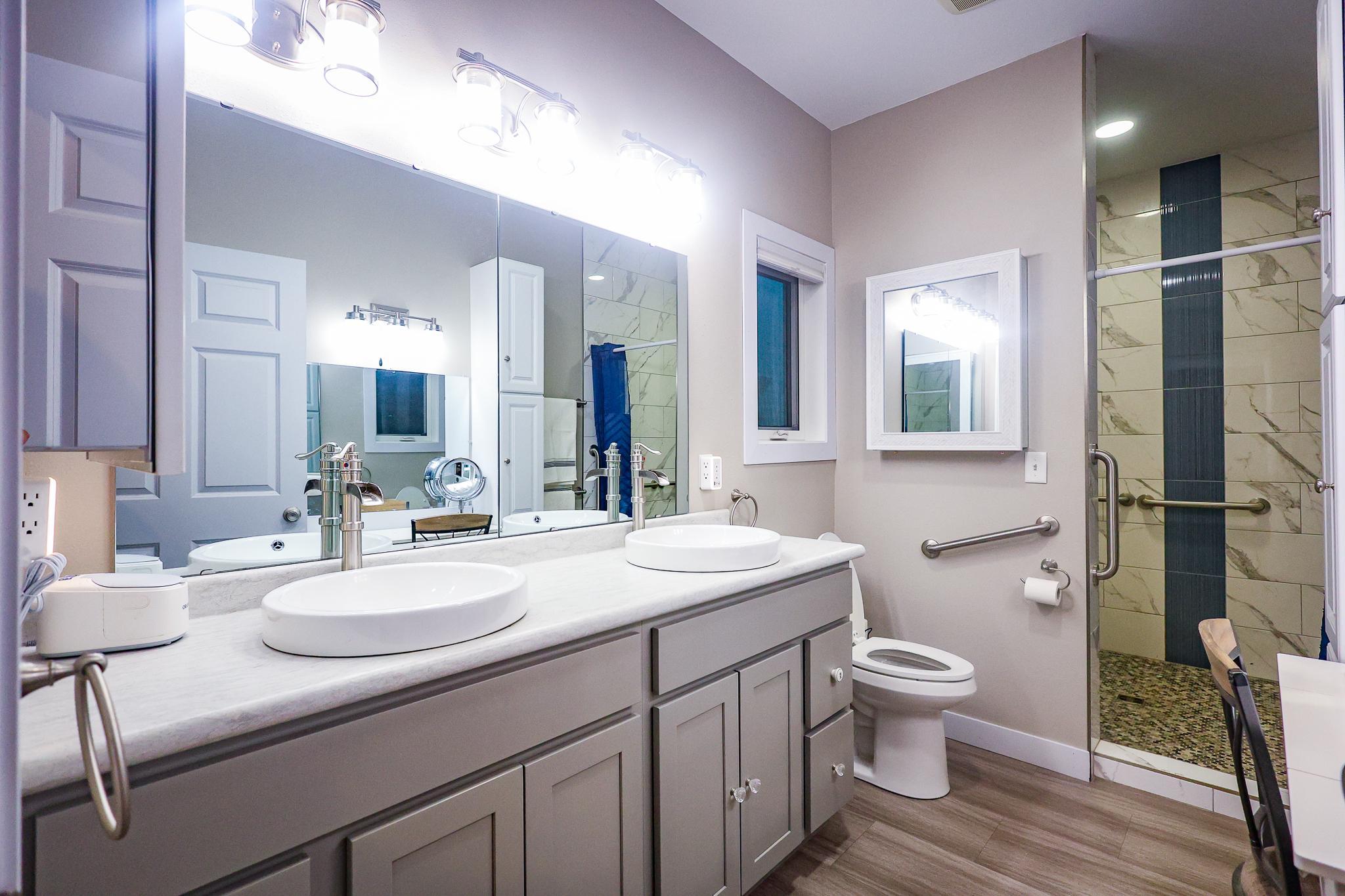 2020 single family home for sale at 573 Railroad Avenue in Gonvick, MN — 3 bed, 2 bath (photo 20 of 41)