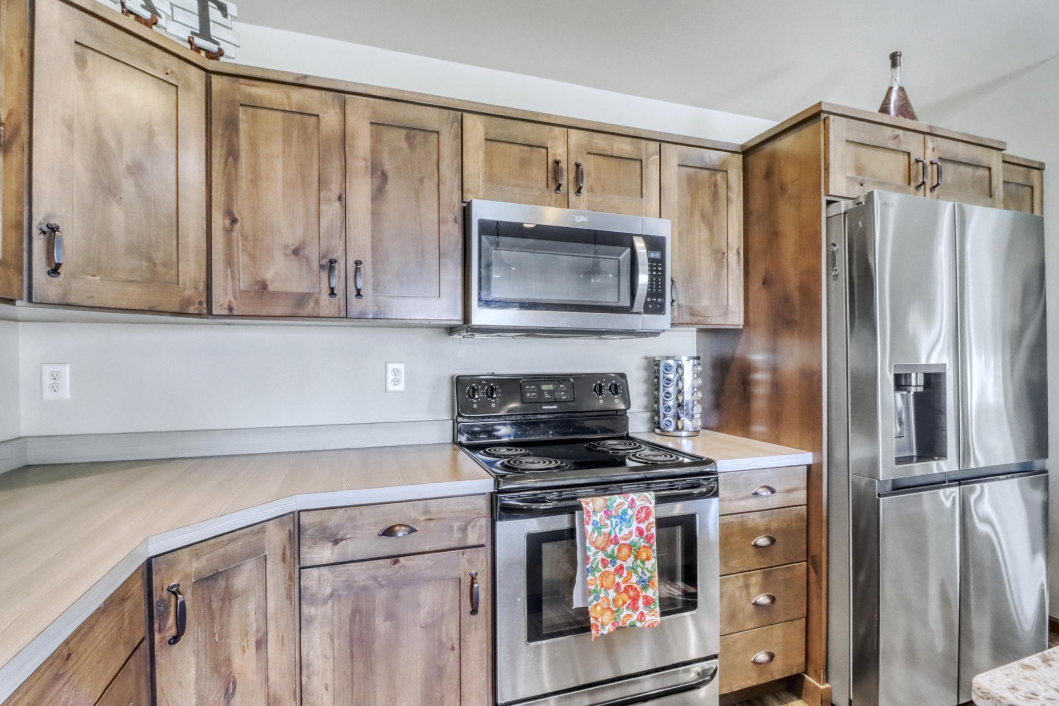 2015 single family home for sale at 5739 61st Street S in Fargo, ND — 3 bed, 2 bath (photo 21 of 44)