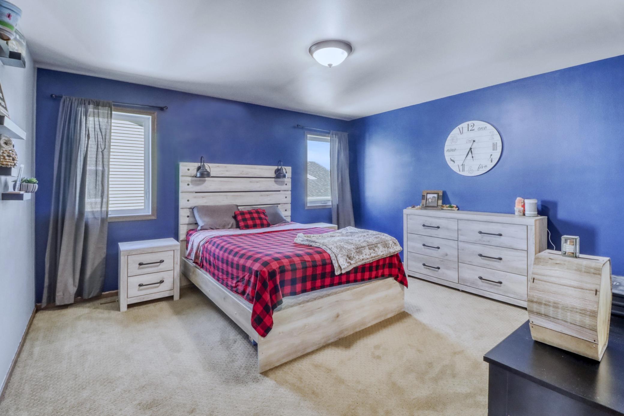2015 single family home for sale at 5739 61st Street S in Fargo, ND — 3 bed, 2 bath (photo 22 of 44)