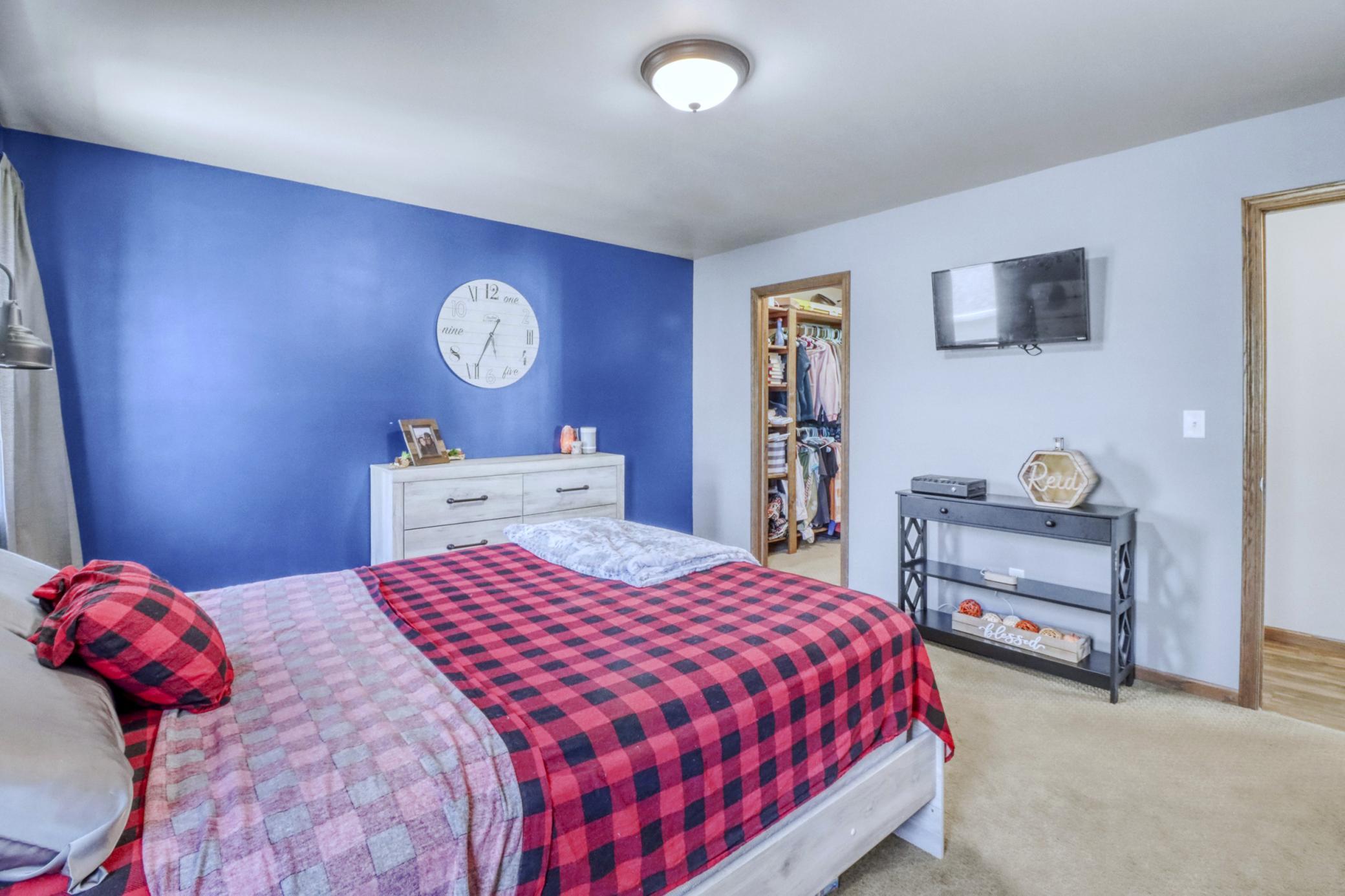 2015 single family home for sale at 5739 61st Street S in Fargo, ND — 3 bed, 2 bath (photo 24 of 44)