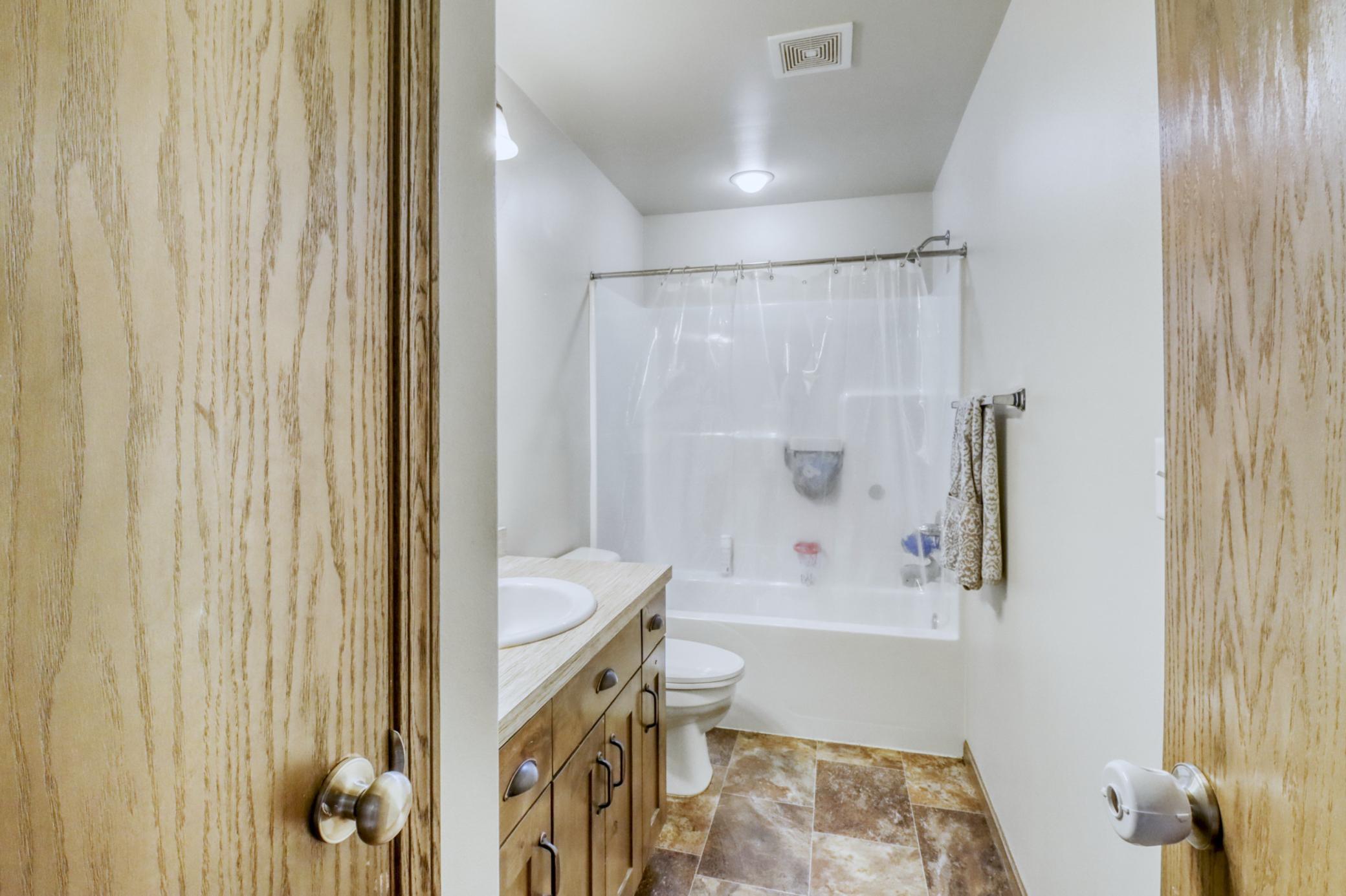2015 single family home for sale at 5739 61st Street S in Fargo, ND — 3 bed, 2 bath (photo 40 of 44)