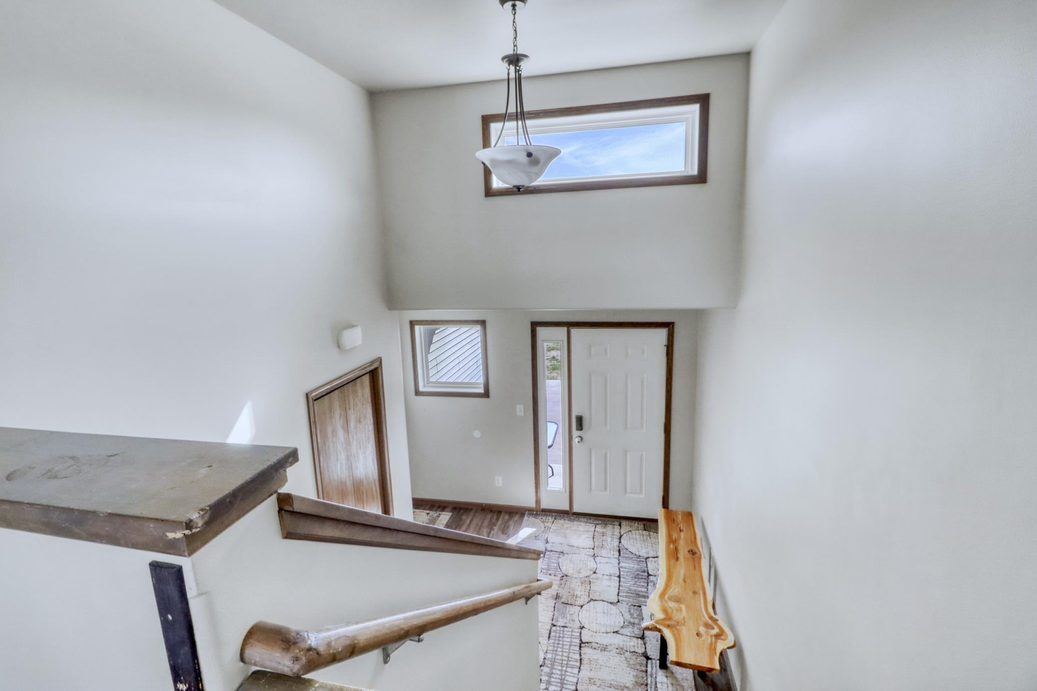 2015 single family home for sale at 5739 61st Street S in Fargo, ND — 3 bed, 2 bath (photo 6 of 44)