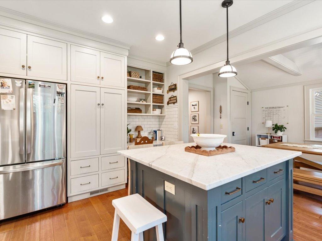 1910 single family home for sale at 905 Bluff Avenue in Brainerd, MN — 3 bed, 2 bath (photo 14 of 60)