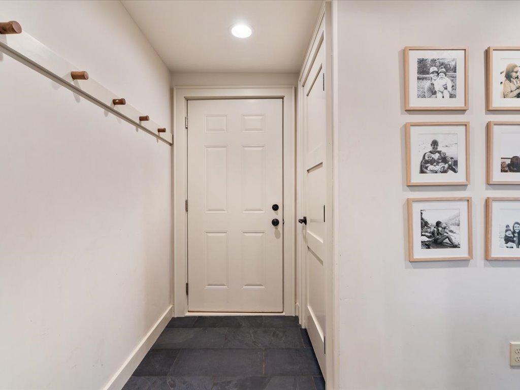 1910 single family home for sale at 905 Bluff Avenue in Brainerd, MN — 3 bed, 2 bath (photo 29 of 60)