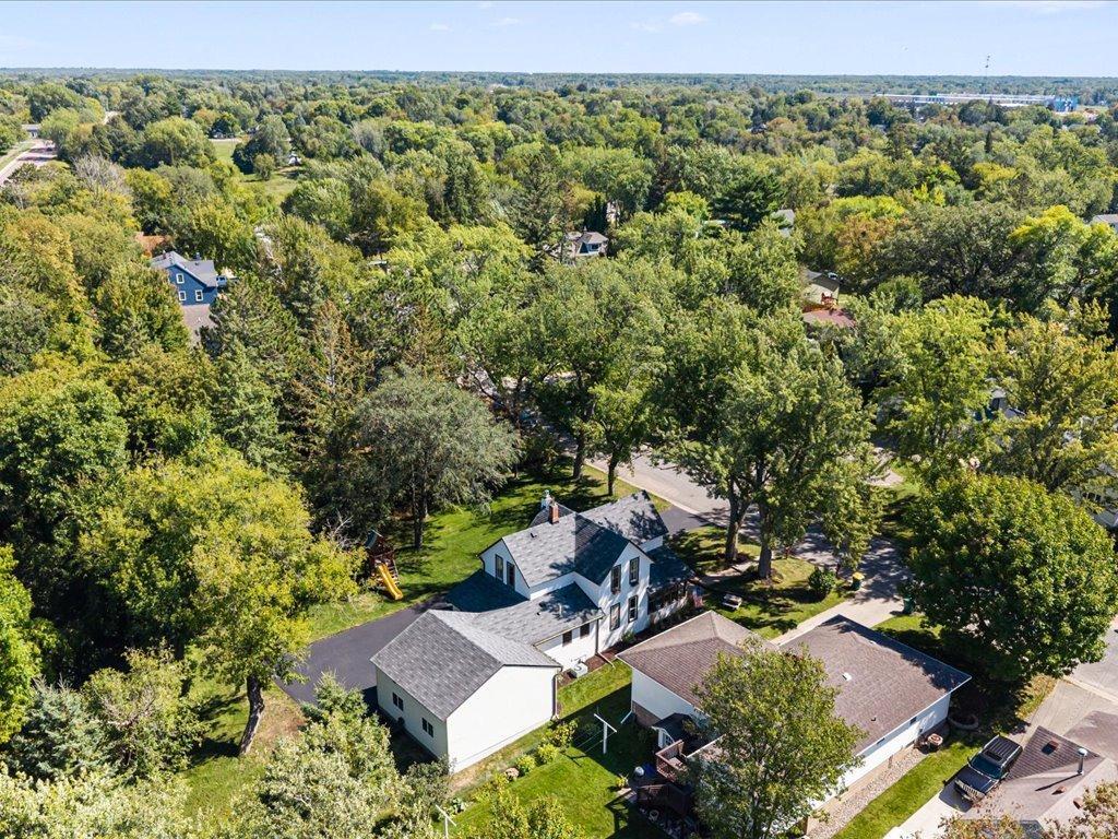 1910 single family home for sale at 905 Bluff Avenue in Brainerd, MN — 3 bed, 2 bath (photo 41 of 60)