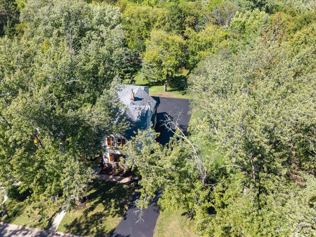 1910 single family home for sale at 905 Bluff Avenue in Brainerd, MN — 3 bed, 2 bath (photo 50 of 60)