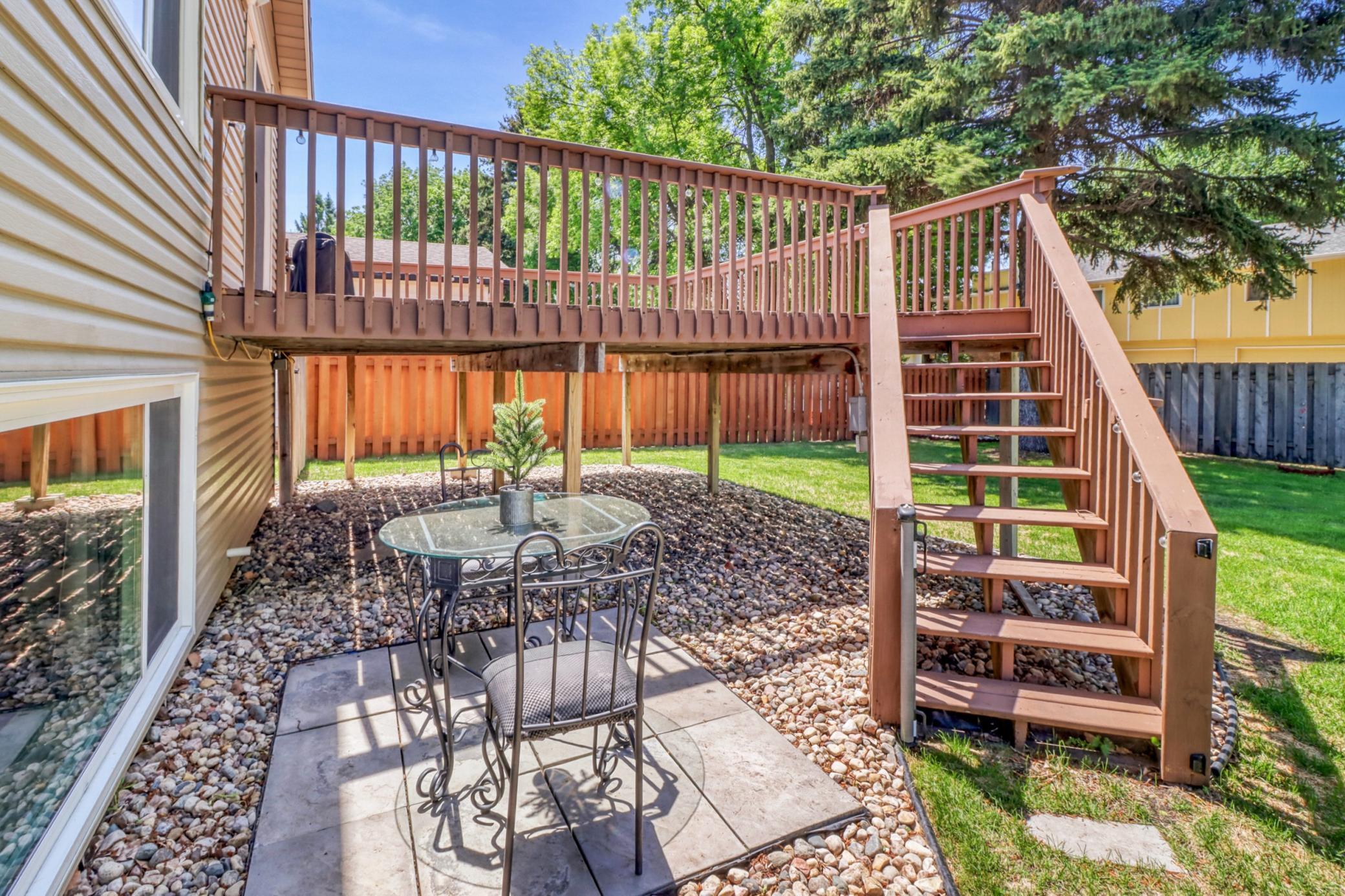 1975 single family home for sale at 409 Oakway in Moorhead, MN — 4 bed, 2 bath (photo 44 of 50)