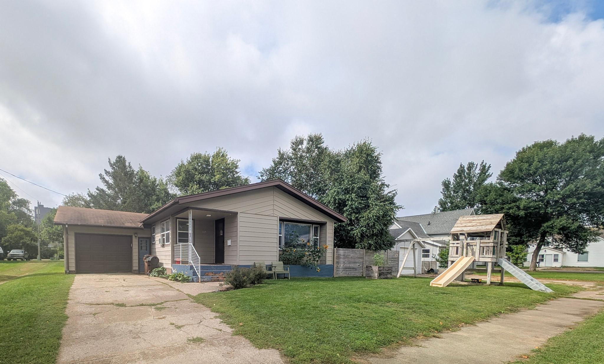 1958 single family home for sale at 145 5th Street NW in Perham, MN — 3 bed, 2 bath (photo 2 of 22)