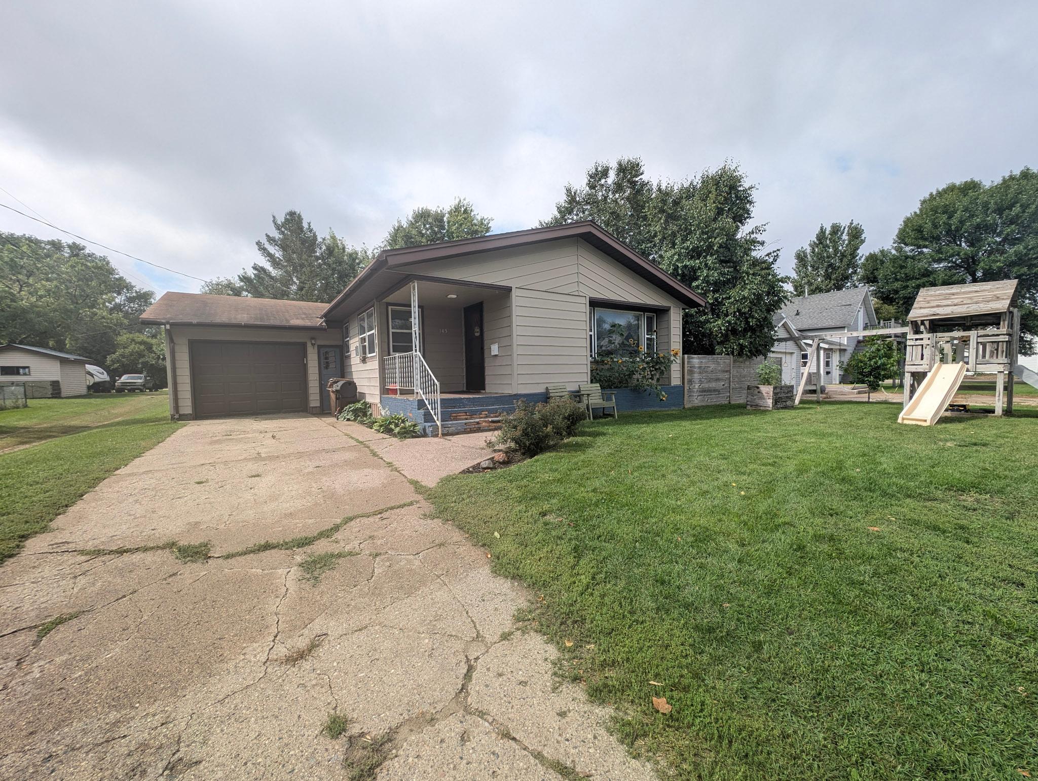 1958 single family home for sale at 145 5th Street NW in Perham, MN — 3 bed, 2 bath (photo 21 of 22)