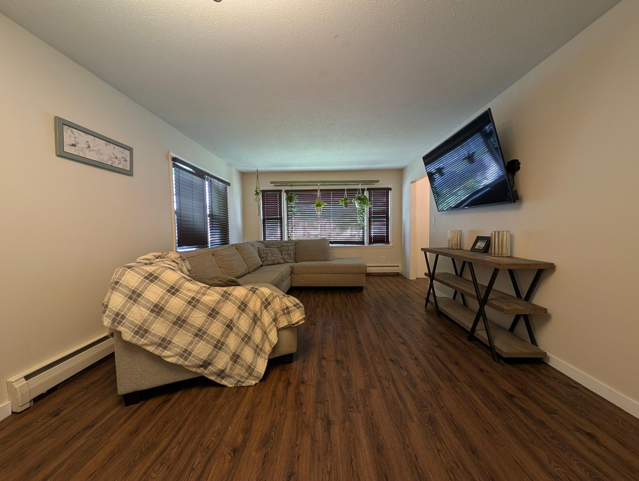 1958 single family home for sale at 145 5th Street NW in Perham, MN — 3 bed, 2 bath (photo 9 of 22)