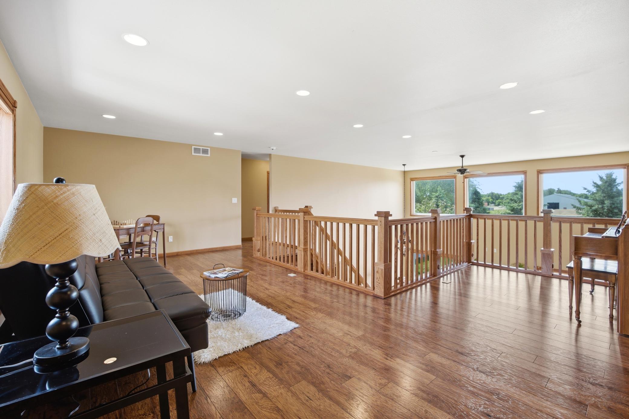 2012 single family home for sale at 965 18th Avenue Circle N in Moorhead, MN — 6 bed, 5 bath (photo 31 of 64)