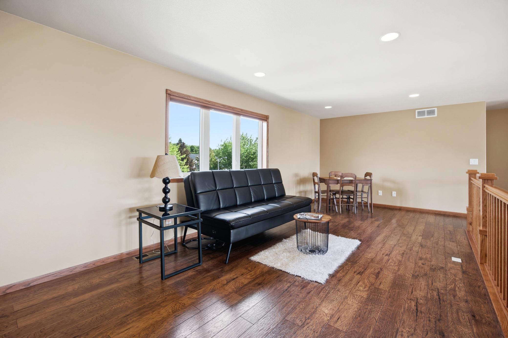 2012 single family home for sale at 965 18th Avenue Circle N in Moorhead, MN — 6 bed, 5 bath (photo 34 of 64)