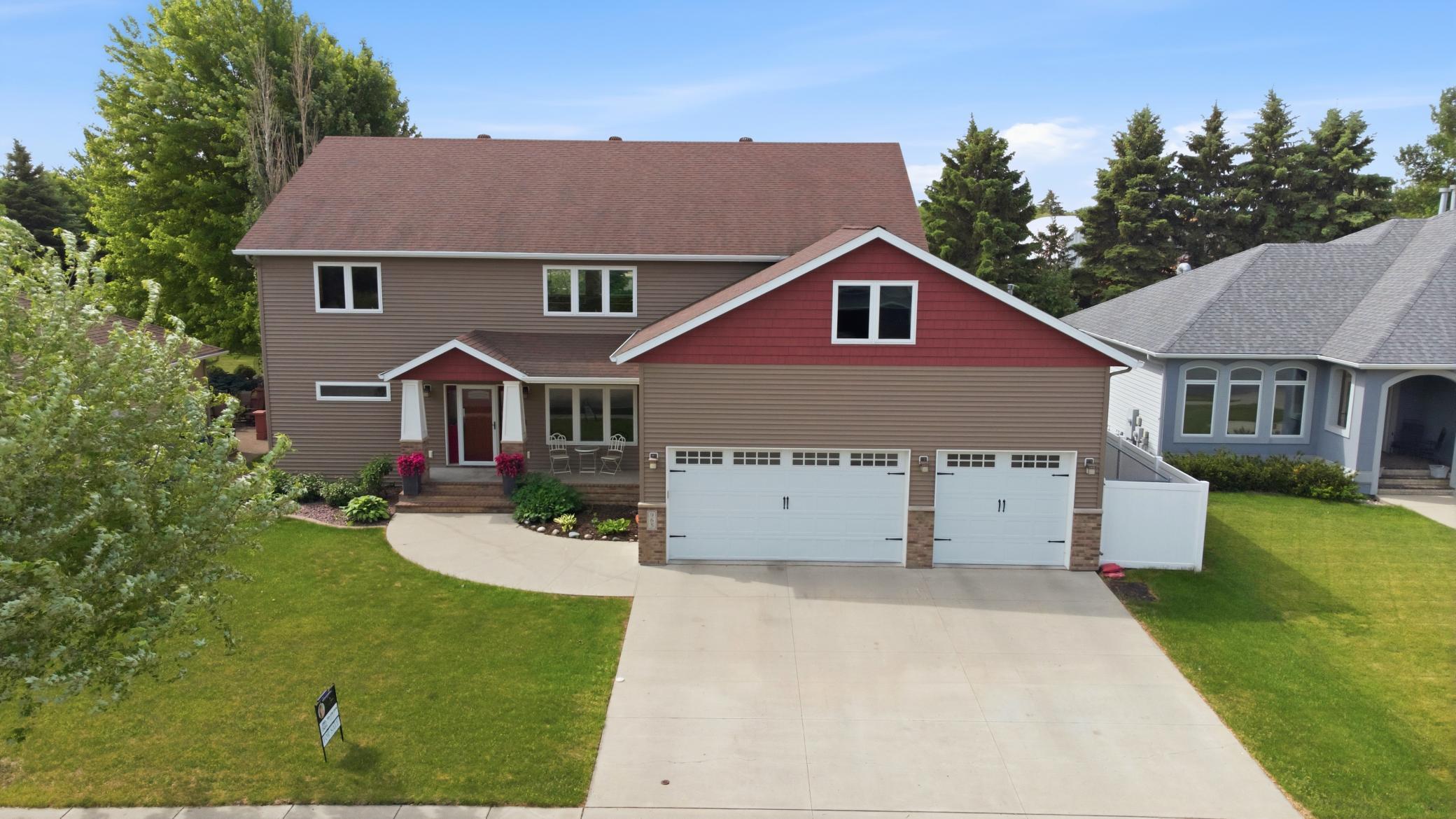 2012 single family home for sale at 965 18th Avenue Circle N in Moorhead, MN — 6 bed, 5 bath (photo 64 of 64)