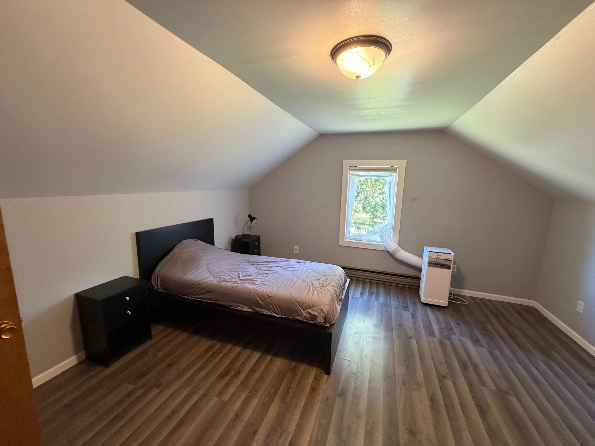 1925 single family home for sale at 424 2ND Street NW in Mahnomen, MN — 5 bed, 2 bath (photo 18 of 30)