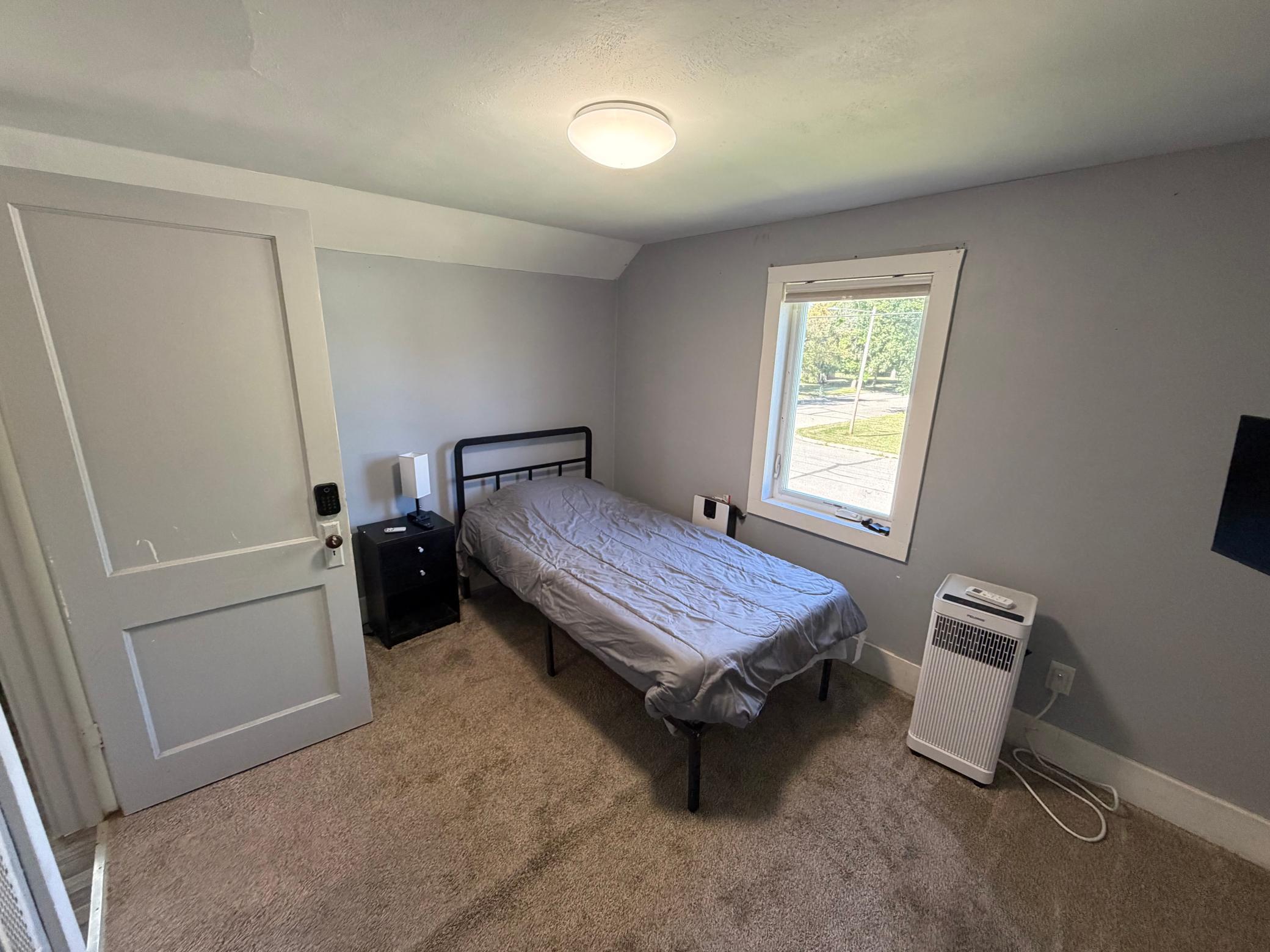 1925 single family home for sale at 424 2ND Street NW in Mahnomen, MN — 5 bed, 2 bath (photo 23 of 30)