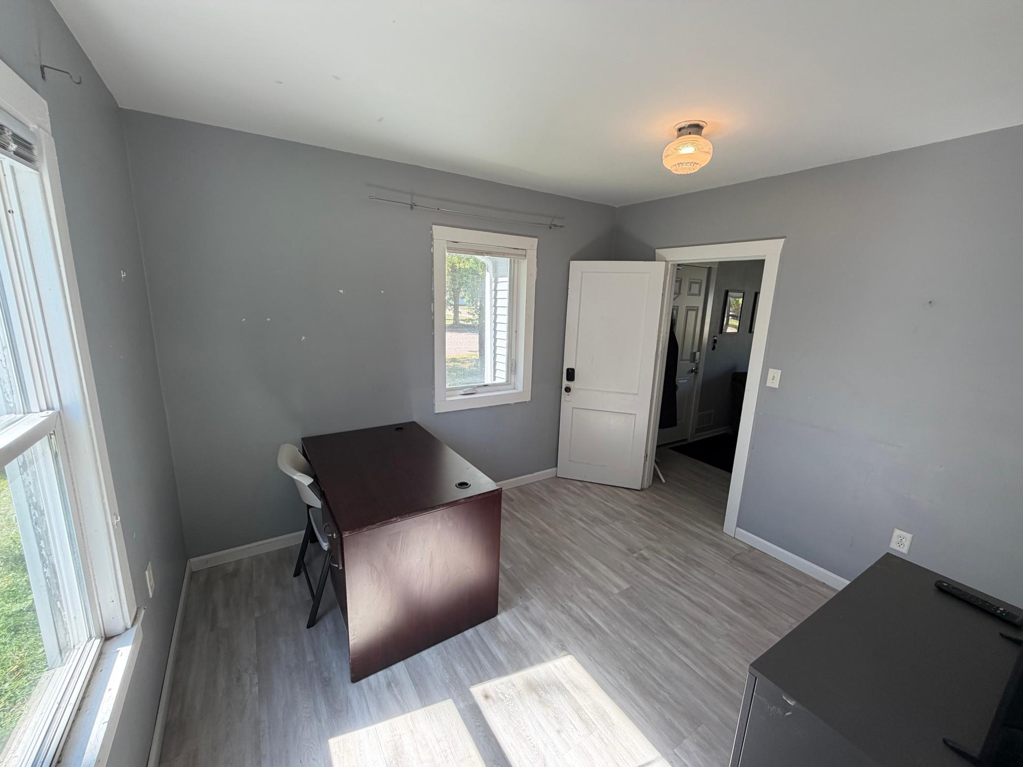 1925 single family home for sale at 424 2ND Street NW in Mahnomen, MN — 5 bed, 2 bath (photo 9 of 30)