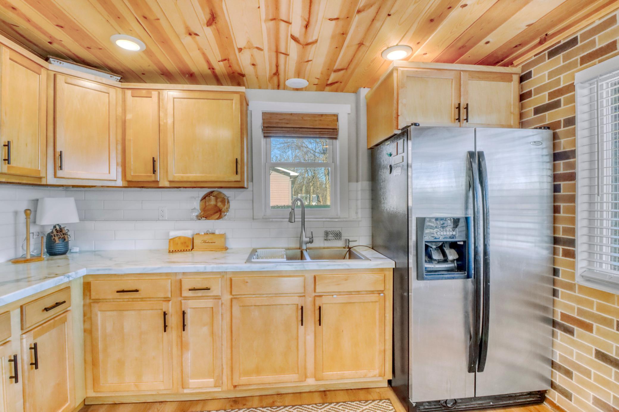 1974 single family home for sale at 32628 Heilberger Drive in Erhard, MN — 3 bed, 2 bath (photo 13 of 67)
