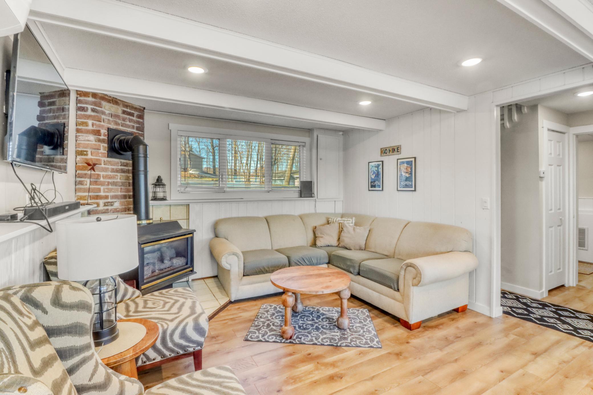 1974 single family home for sale at 32628 Heilberger Drive in Erhard, MN — 3 bed, 2 bath (photo 19 of 67)