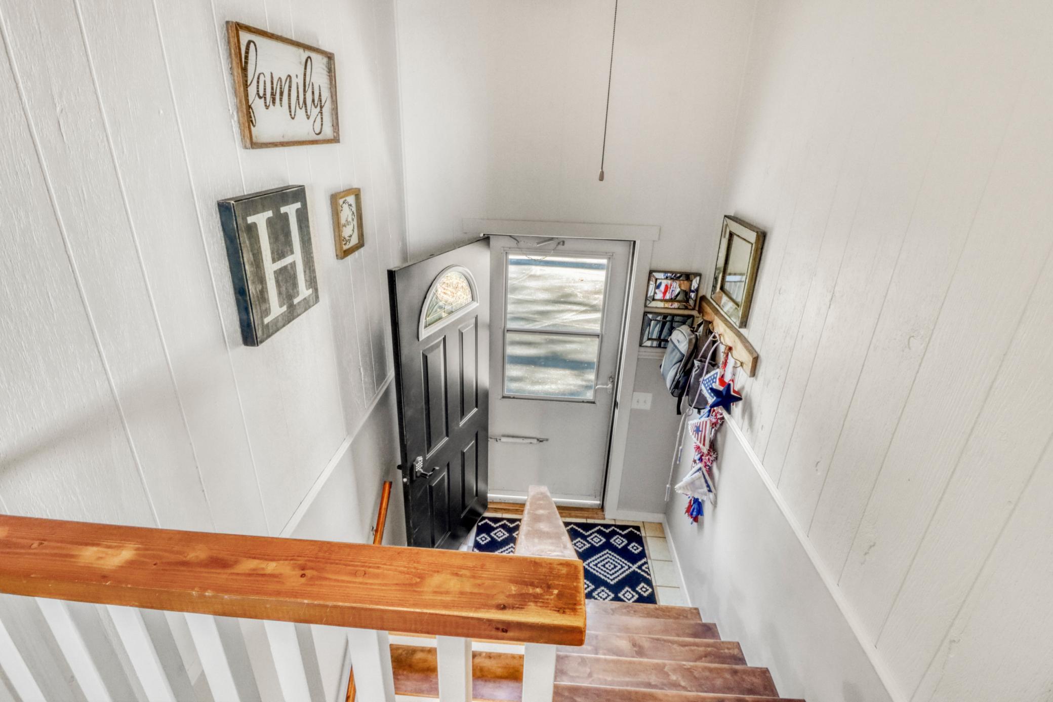 1974 single family home for sale at 32628 Heilberger Drive in Erhard, MN — 3 bed, 2 bath (photo 7 of 67)
