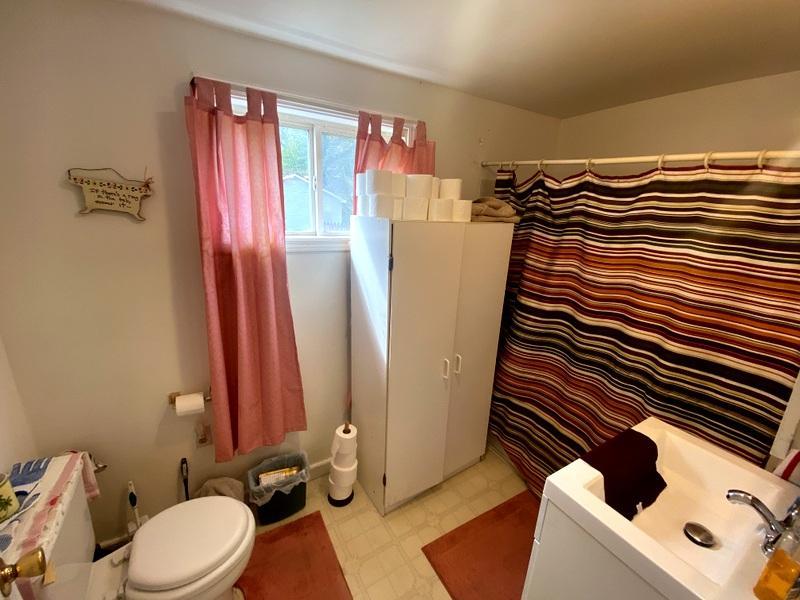 1902 single family home for sale at 709 6th Avenue NE in Brainerd, MN — 3 bed, 1 bath (photo 11 of 18)
