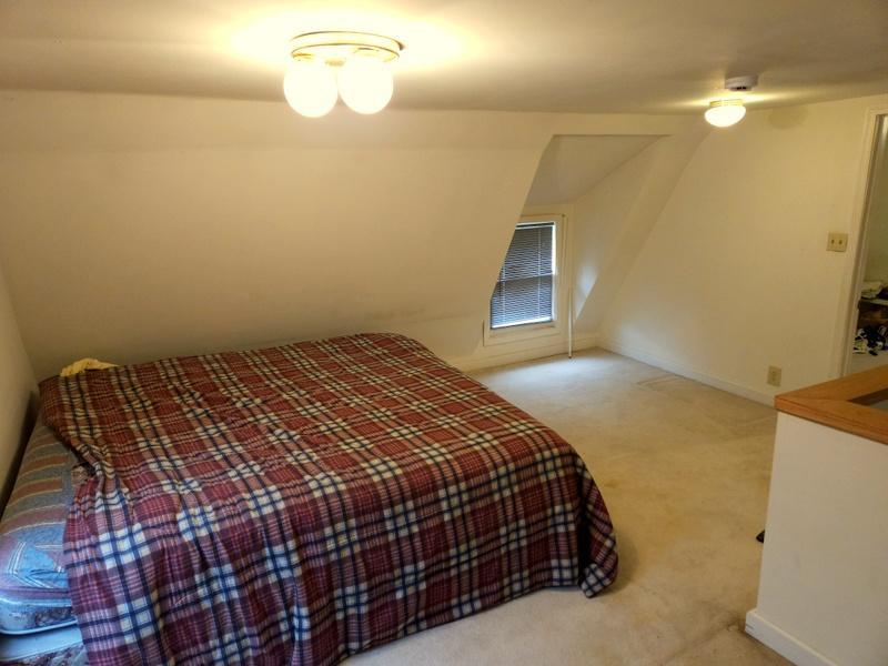 1902 single family home for sale at 709 6th Avenue NE in Brainerd, MN — 3 bed, 1 bath (photo 8 of 18)