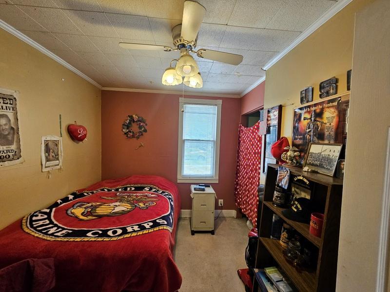 1902 single family home for sale at 709 6th Avenue NE in Brainerd, MN — 3 bed, 1 bath (photo 9 of 18)