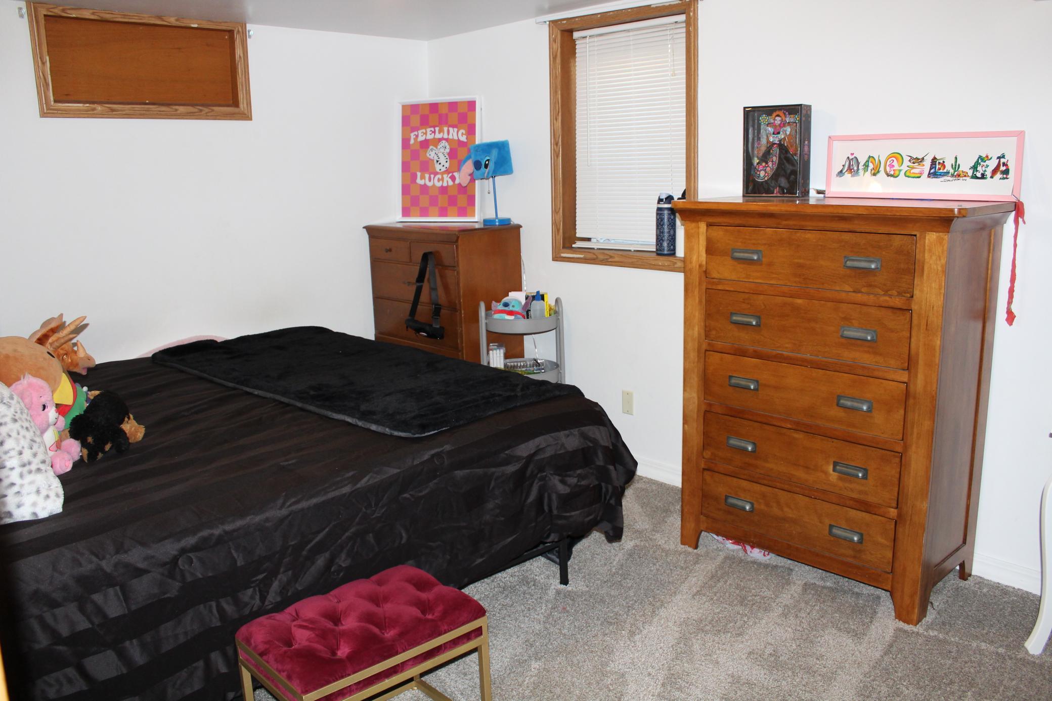 1951 duplex for sale at 1806-1808 S 8th Avenue S in Fargo, ND — 4 bed, 2 bath (photo 27 of 37)