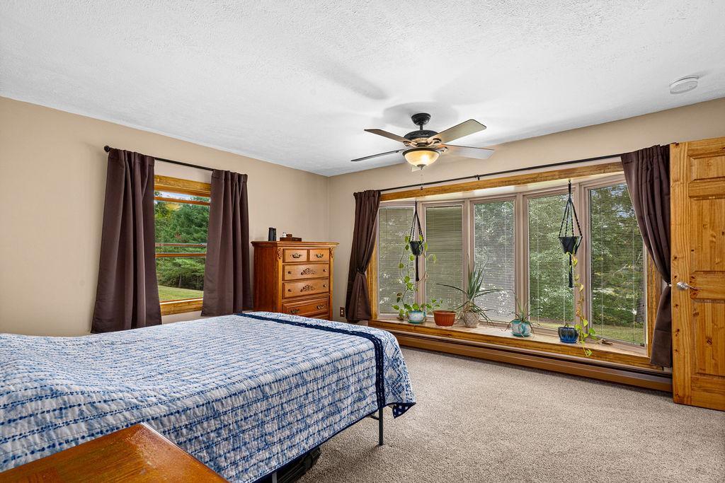 1950 single family home for sale at 34812 E County Road 218 in Grand Rapids, MN — 3 bed, 3 bath (photo 19 of 59)
