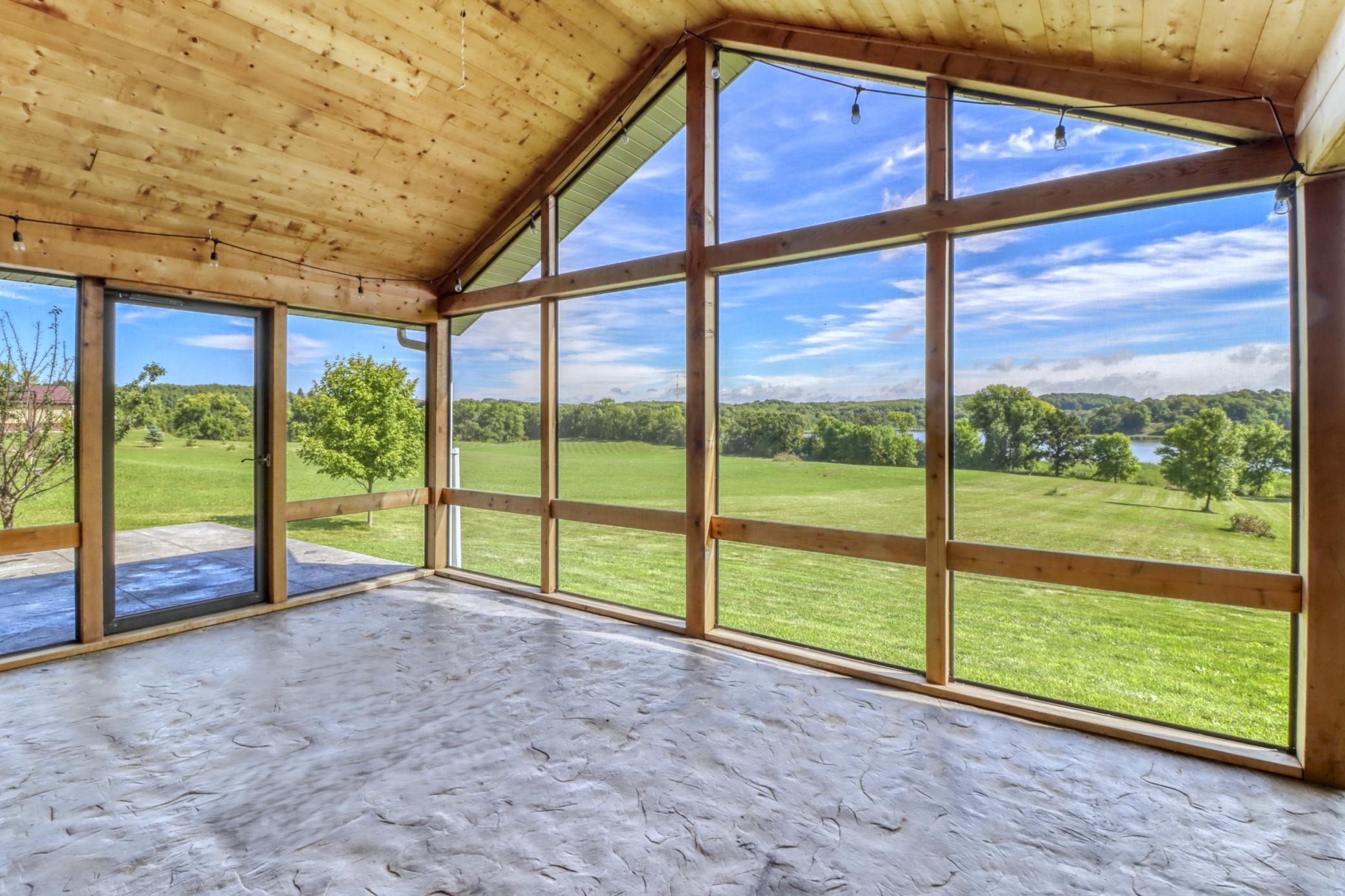 2018 single family home for sale at 24718 W Elbow Road in Pelican Rapids, MN — 3 bed, 2 bath (photo 11 of 85)
