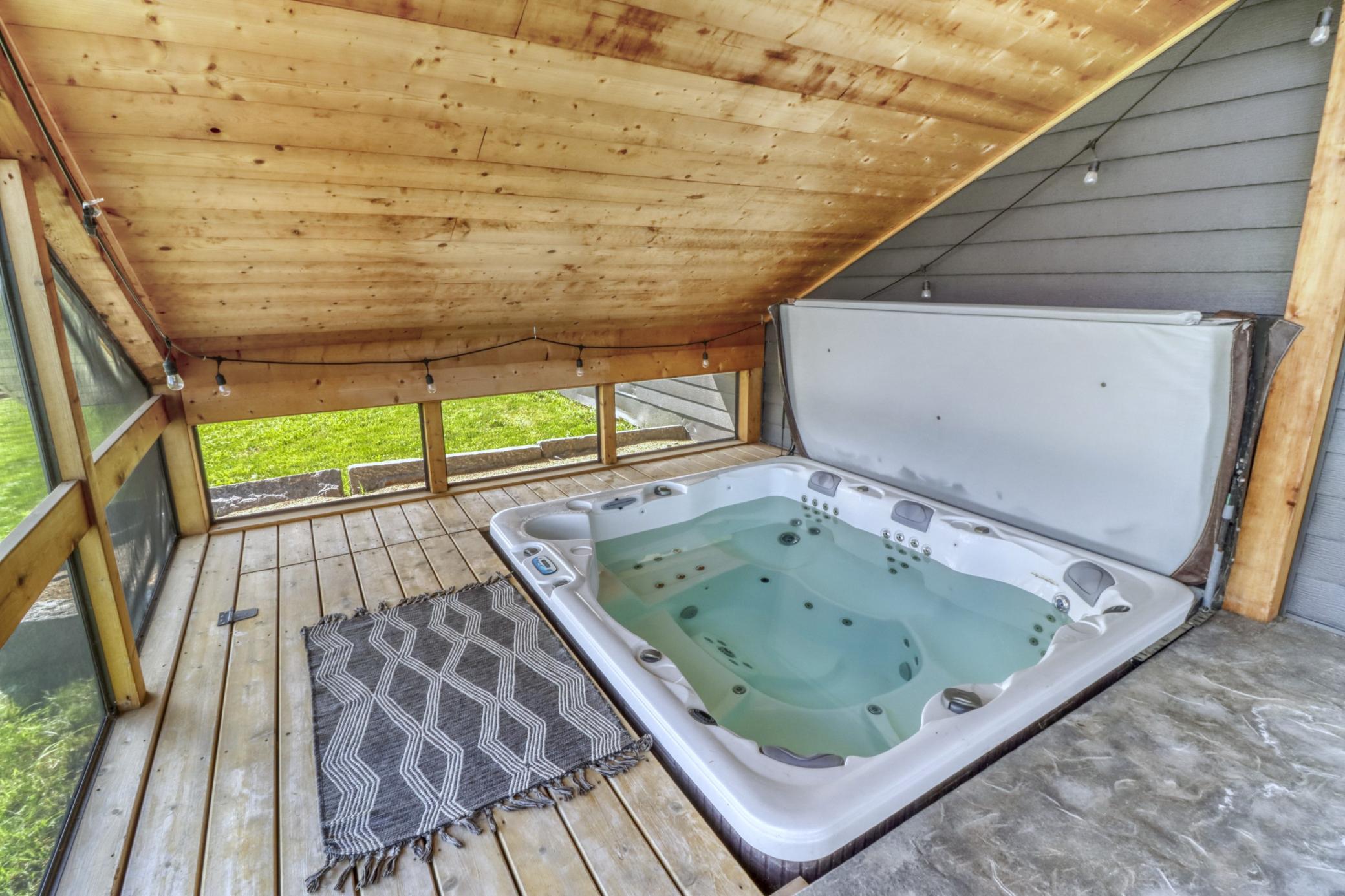 2018 single family home for sale at 24718 W Elbow Road in Pelican Rapids, MN — 3 bed, 2 bath (photo 13 of 85)