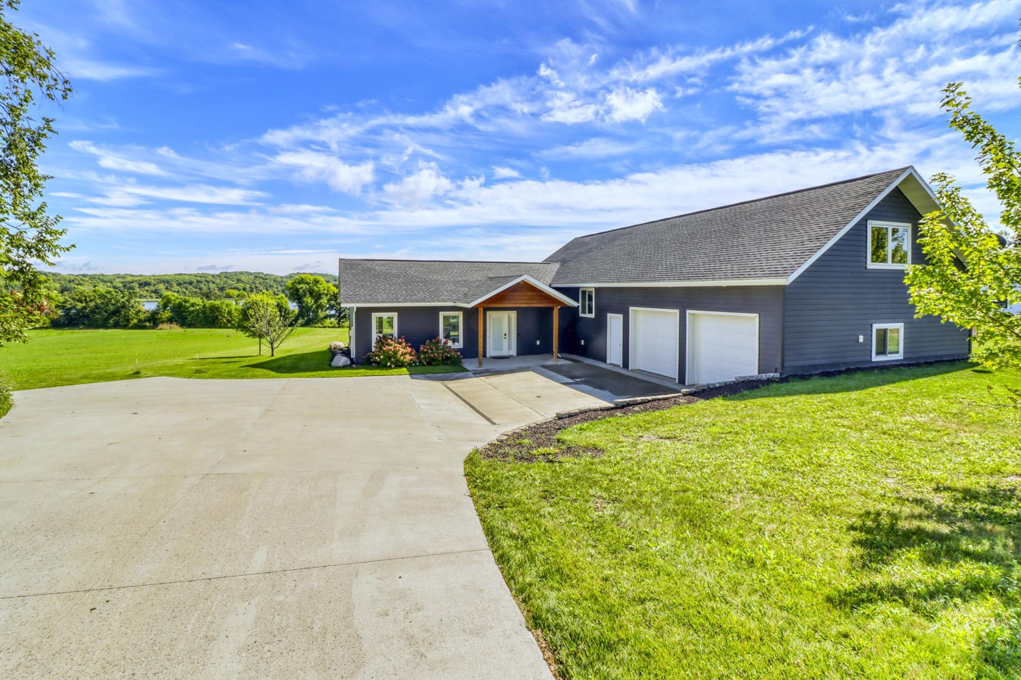 2018 single family home for sale at 24718 W Elbow Road in Pelican Rapids, MN — 3 bed, 2 bath (photo 5 of 85)