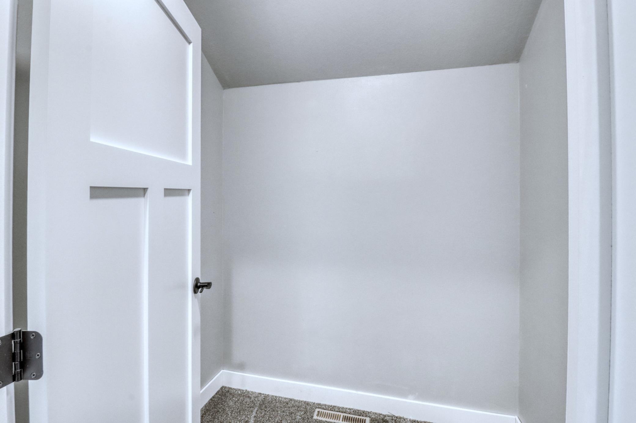 2018 single family home for sale at 24718 W Elbow Road in Pelican Rapids, MN — 3 bed, 2 bath (photo 58 of 85)