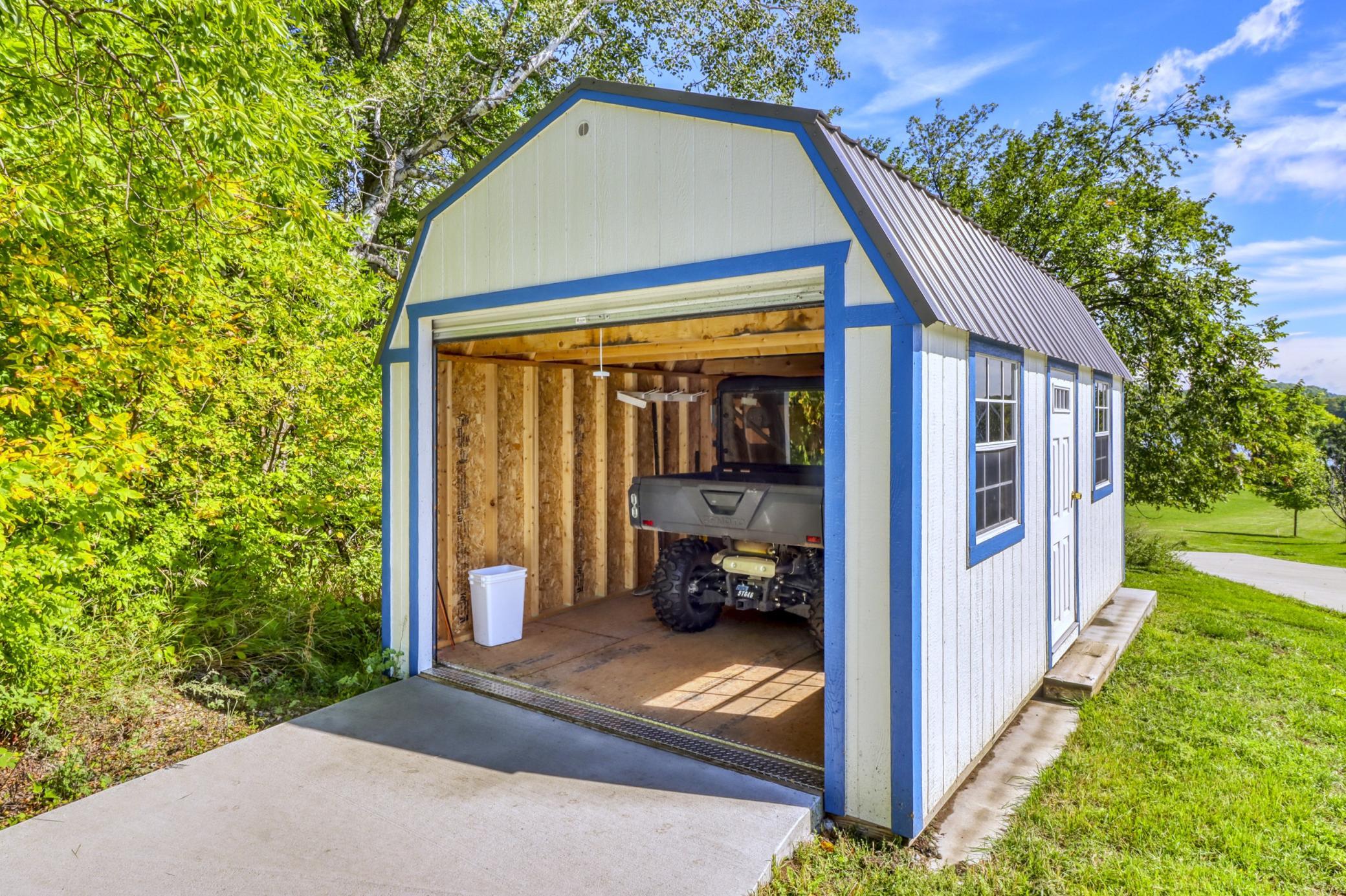2018 single family home for sale at 24718 W Elbow Road in Pelican Rapids, MN — 3 bed, 2 bath (photo 8 of 85)