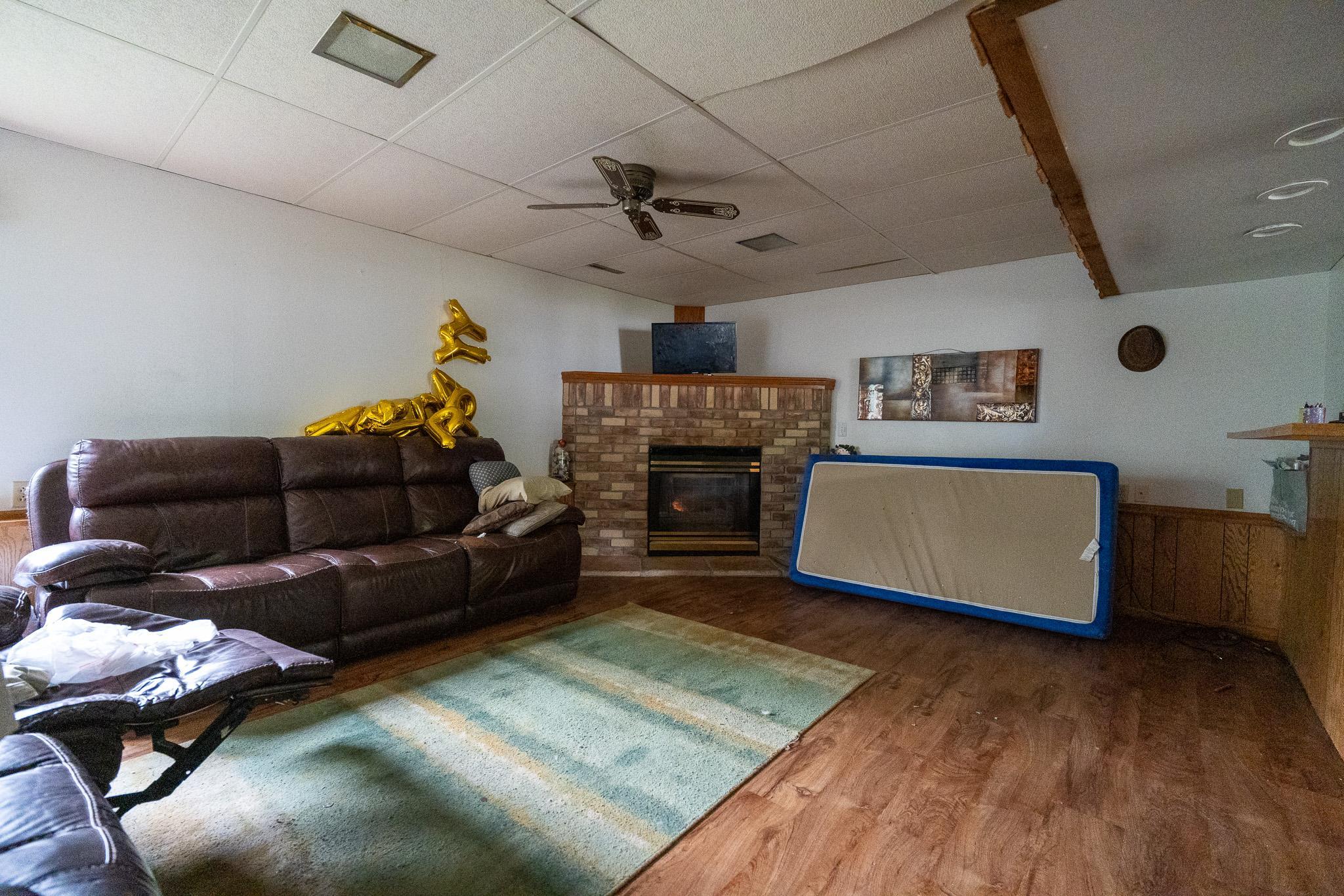 1977 single family home for sale at 202 11th Avenue E in West Fargo, ND — 3 bed, 2 bath (photo 13 of 27)