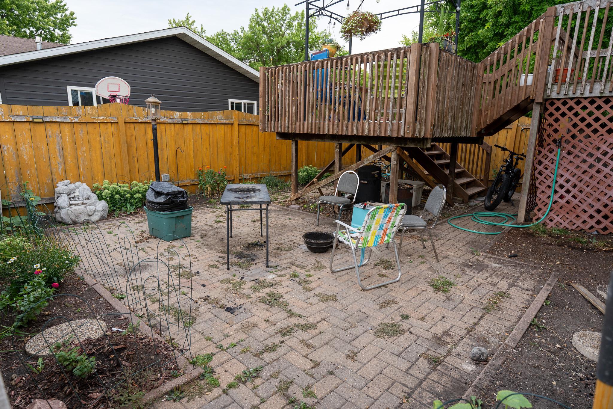 1977 single family home for sale at 202 11th Avenue E in West Fargo, ND — 3 bed, 2 bath (photo 26 of 27)