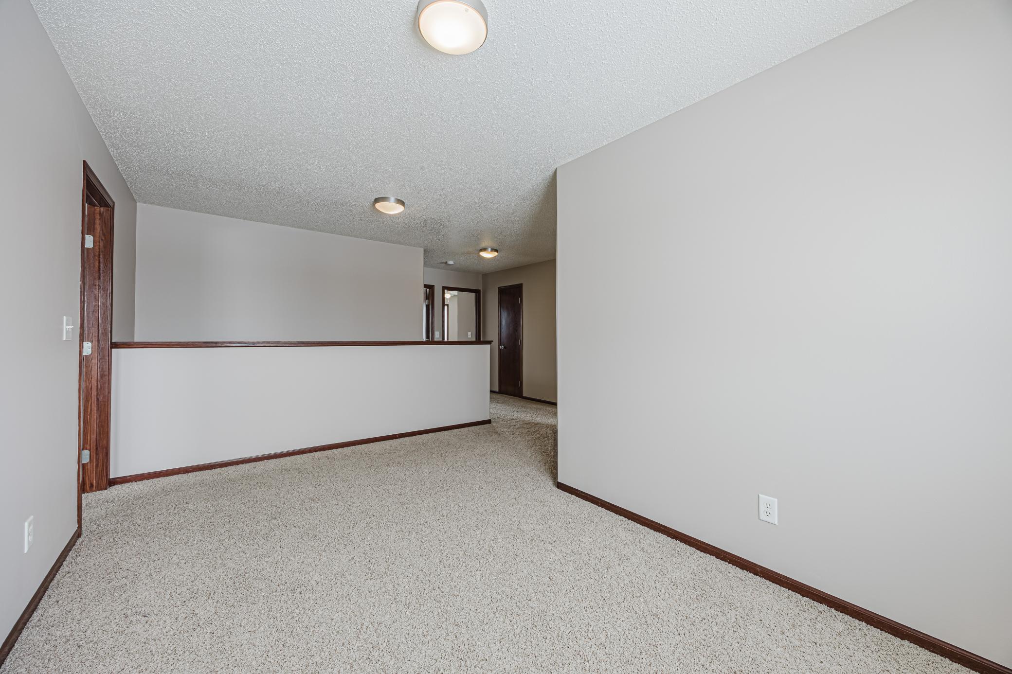 2006 single family home for sale at 3698 N Sedona Drive in West Fargo, ND — 5 bed, 4 bath (photo 26 of 48)