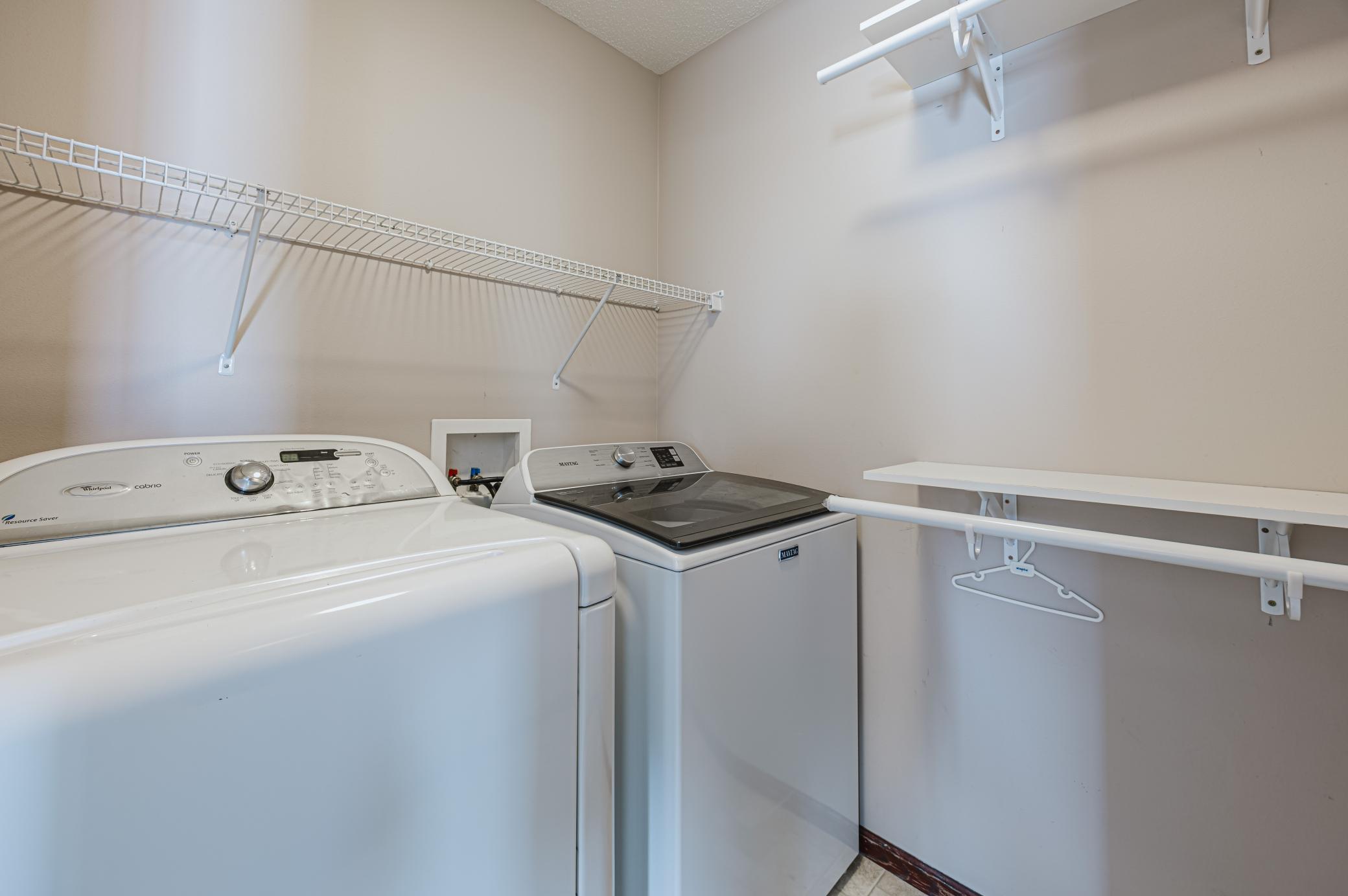 2006 single family home for sale at 3698 N Sedona Drive in West Fargo, ND — 5 bed, 4 bath (photo 36 of 48)