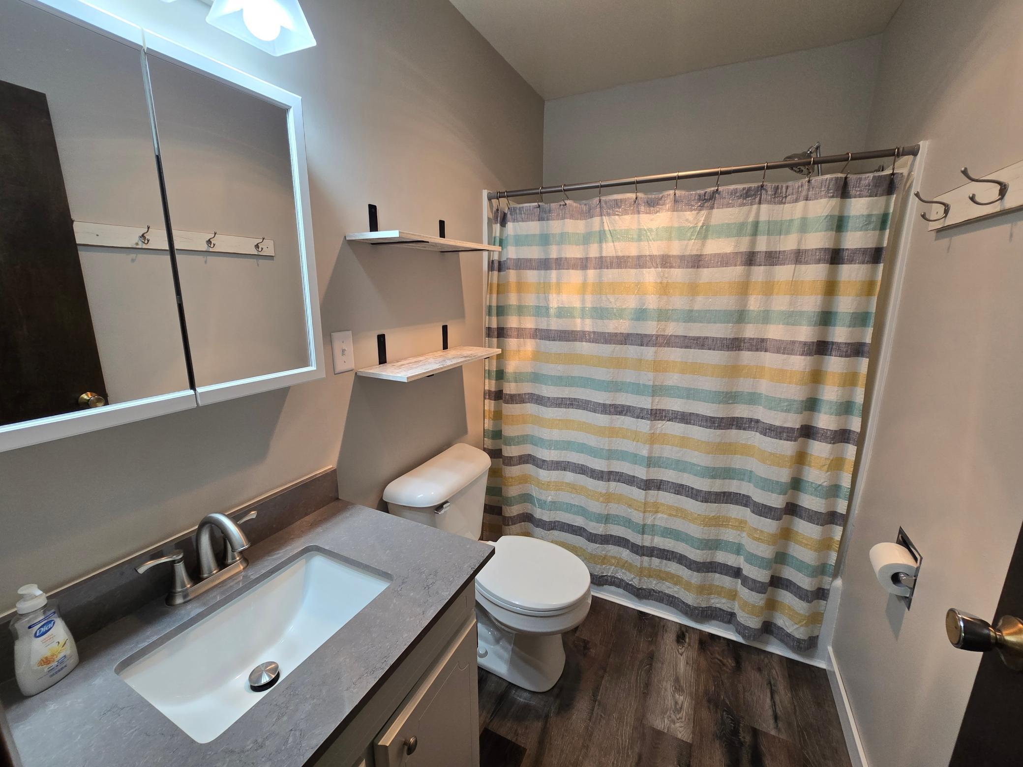 1971 single family home for sale at 1221 Madison Avenue, Unit 215 in Detroit Lakes, MN — 2 bed, 1 bath (photo 9 of 13)