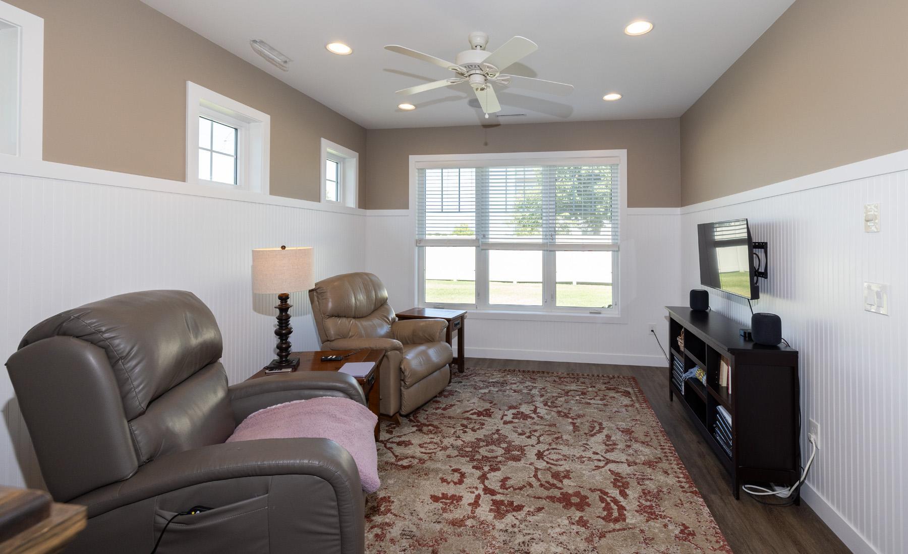 2016 single family home for sale at 4273 Coventry Drive S, Unit E in Fargo, ND — 3 bed, 2 bath (photo 22 of 42)