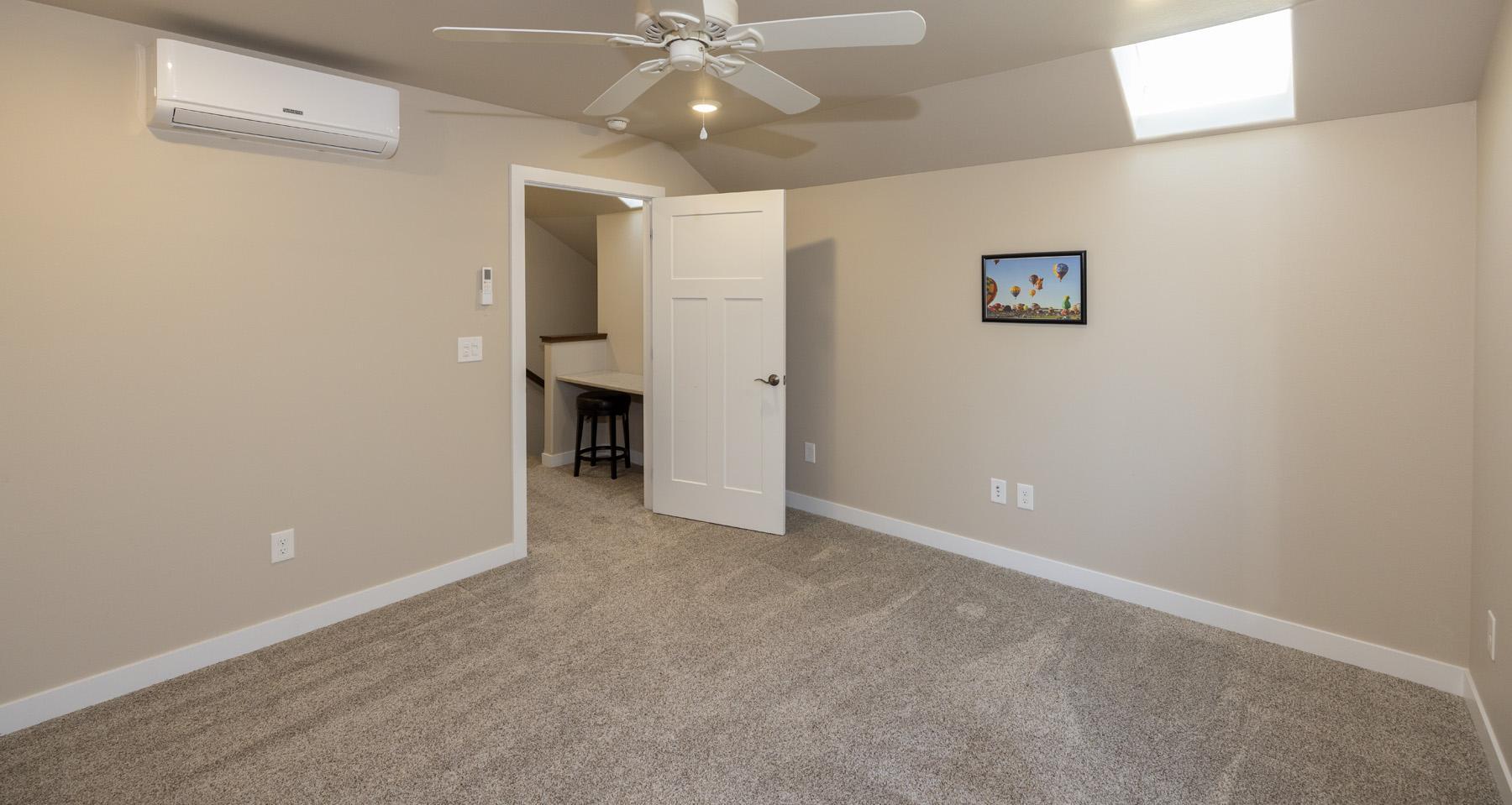 2016 single family home for sale at 4273 Coventry Drive S, Unit E in Fargo, ND — 3 bed, 2 bath (photo 25 of 42)