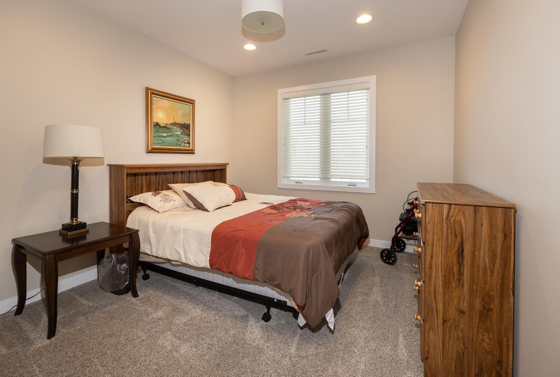 2016 single family home for sale at 4273 Coventry Drive S, Unit E in Fargo, ND — 3 bed, 2 bath (photo 28 of 42)