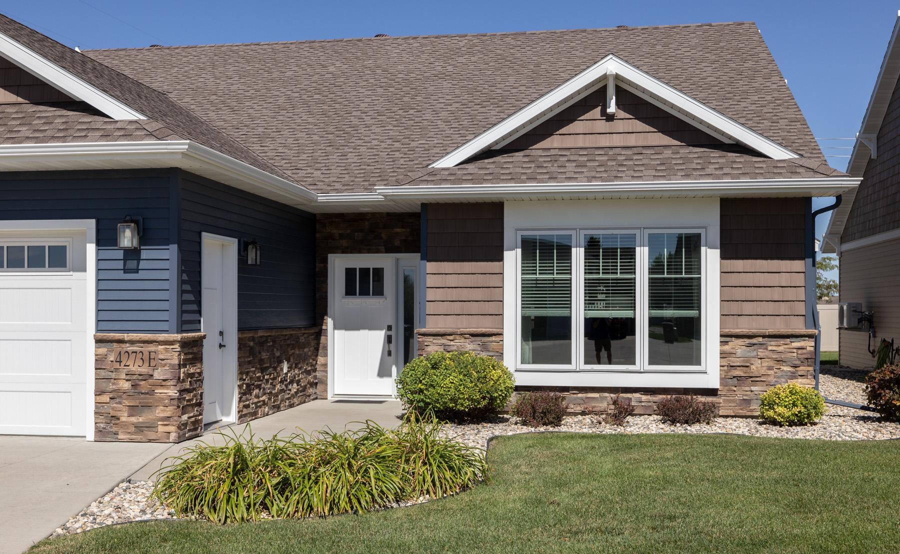 2016 single family home for sale at 4273 Coventry Drive S, Unit E in Fargo, ND — 3 bed, 2 bath (photo 4 of 42)