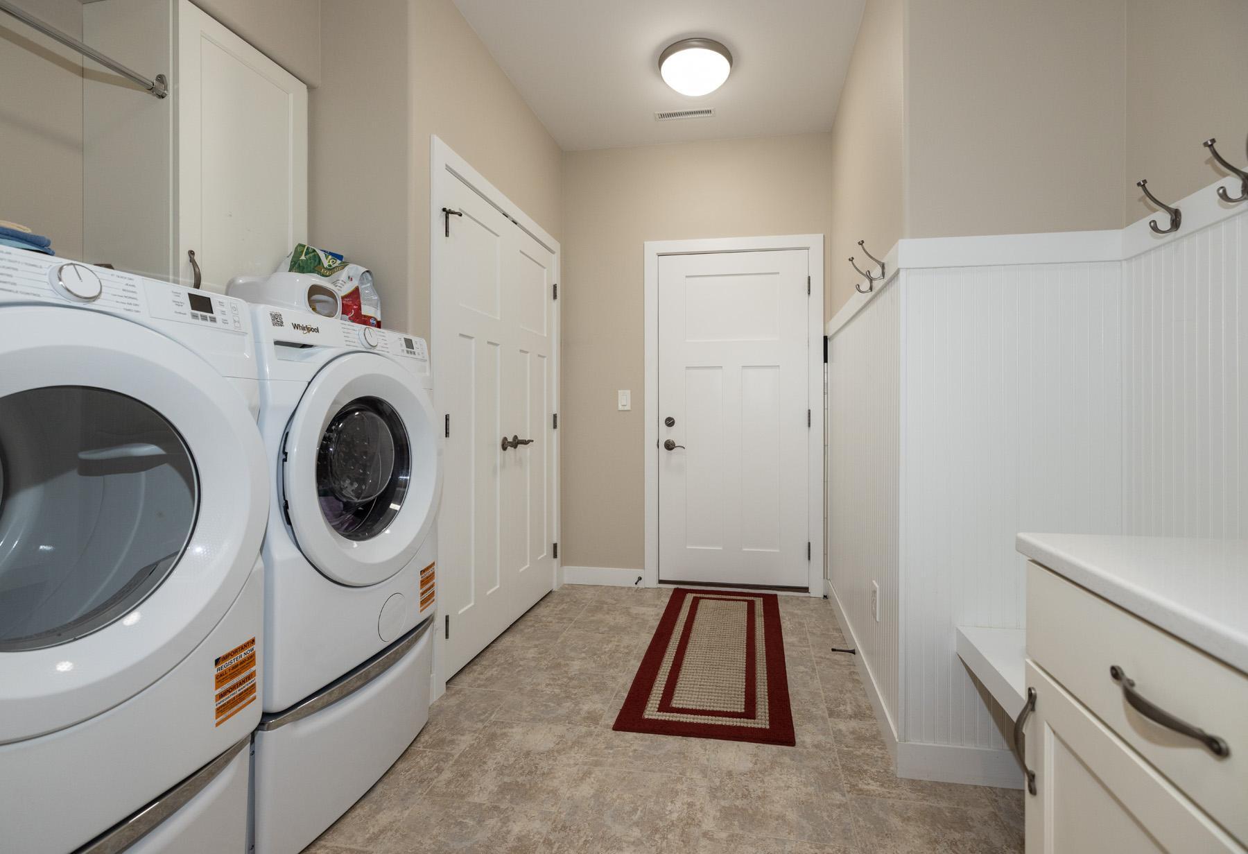 2016 single family home for sale at 4273 Coventry Drive S, Unit E in Fargo, ND — 3 bed, 2 bath (photo 36 of 42)