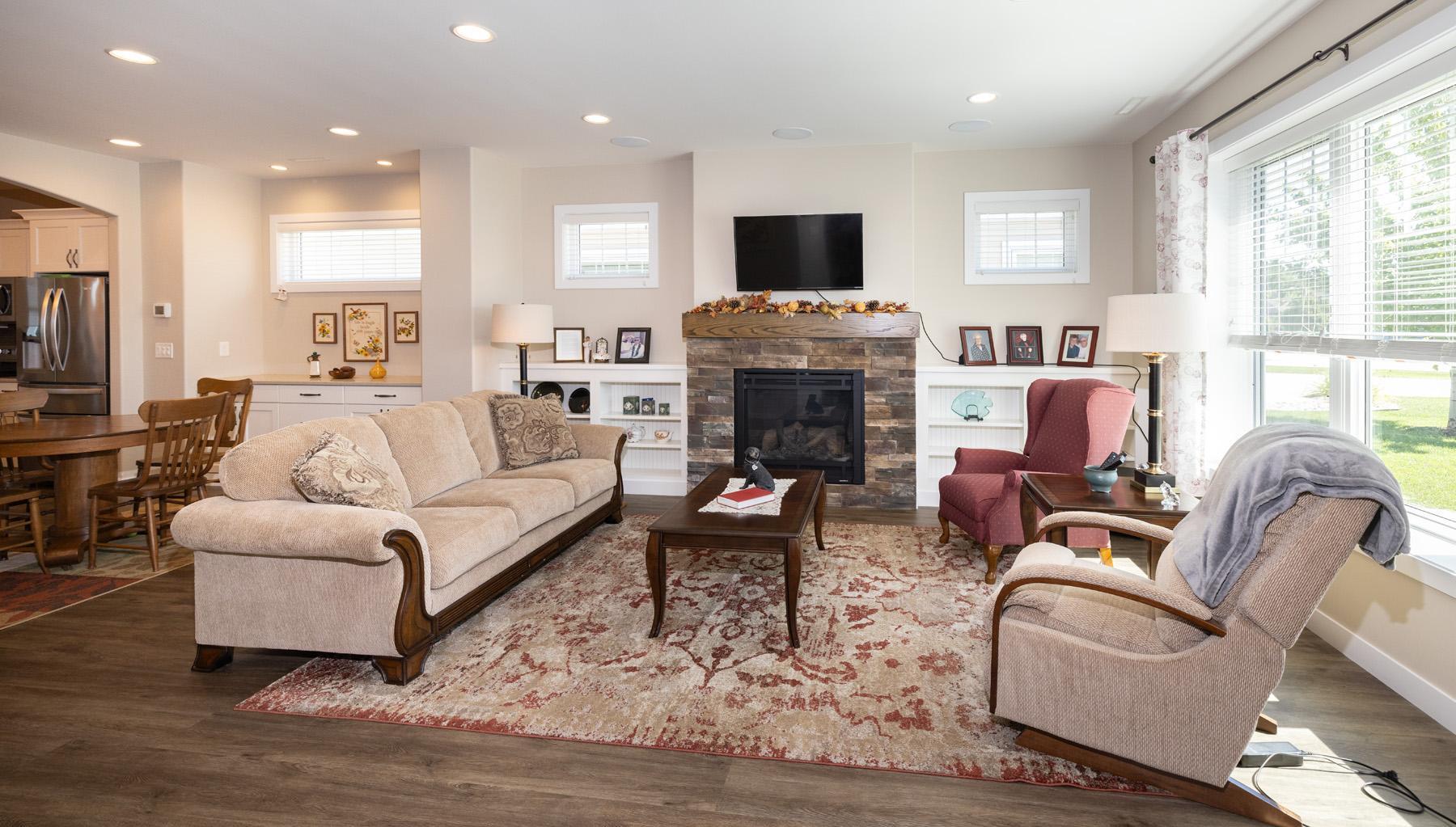2016 single family home for sale at 4273 Coventry Drive S, Unit E in Fargo, ND — 3 bed, 2 bath (photo 6 of 42)