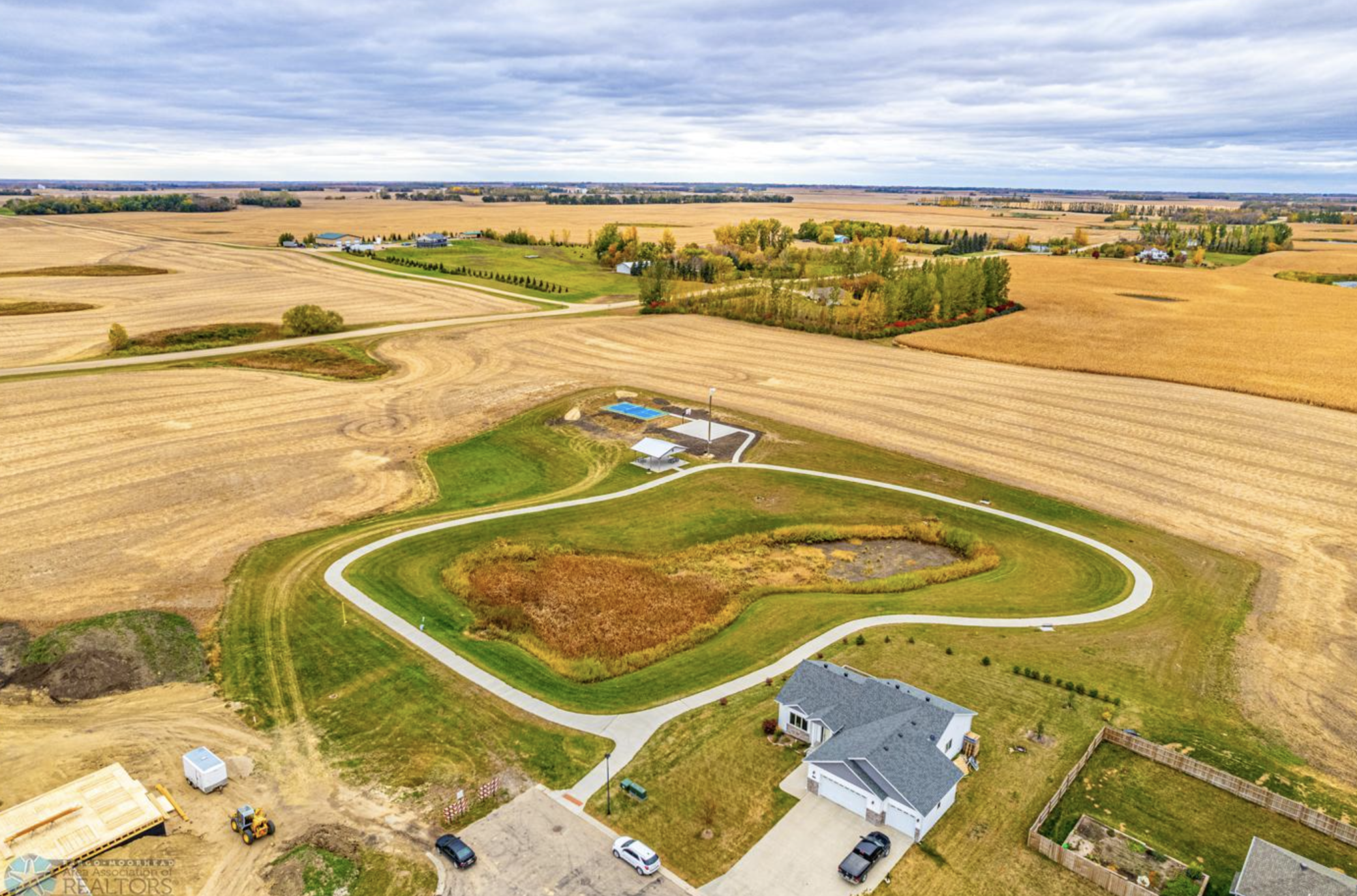 2026 single family home for sale at 2515 Valley View in Hawley, MN — 4 bed, 3 bath (photo 35 of 49)
